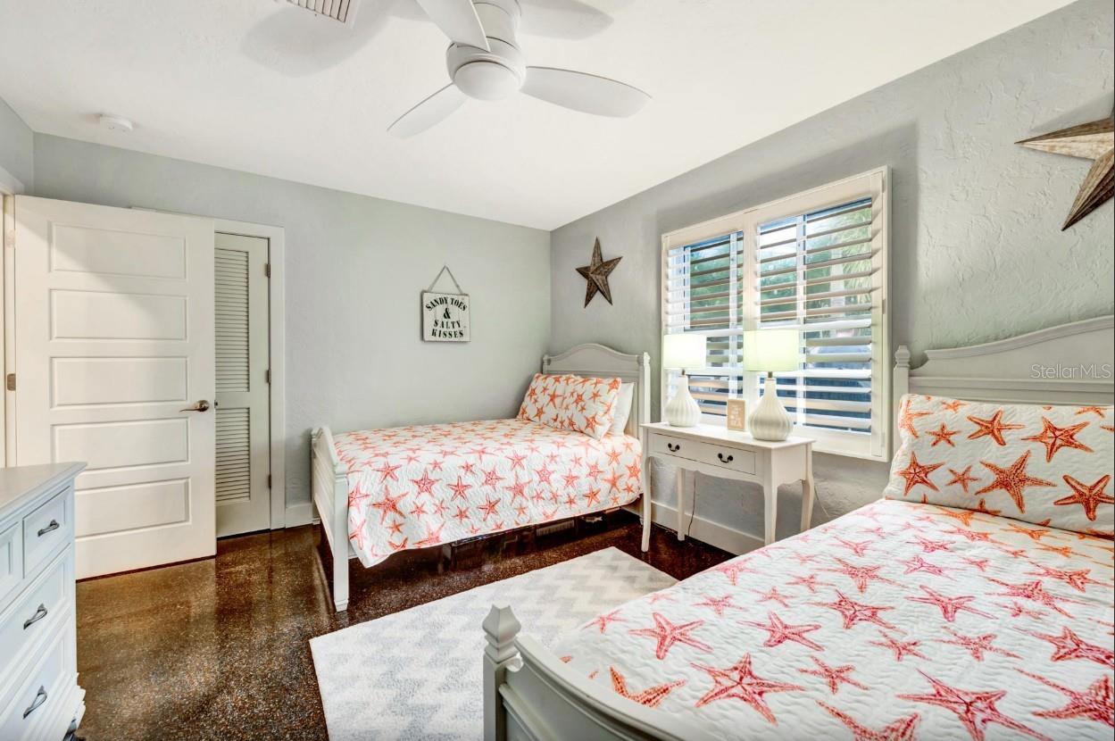 Image 25 of 55 For 301 Jackson Drive