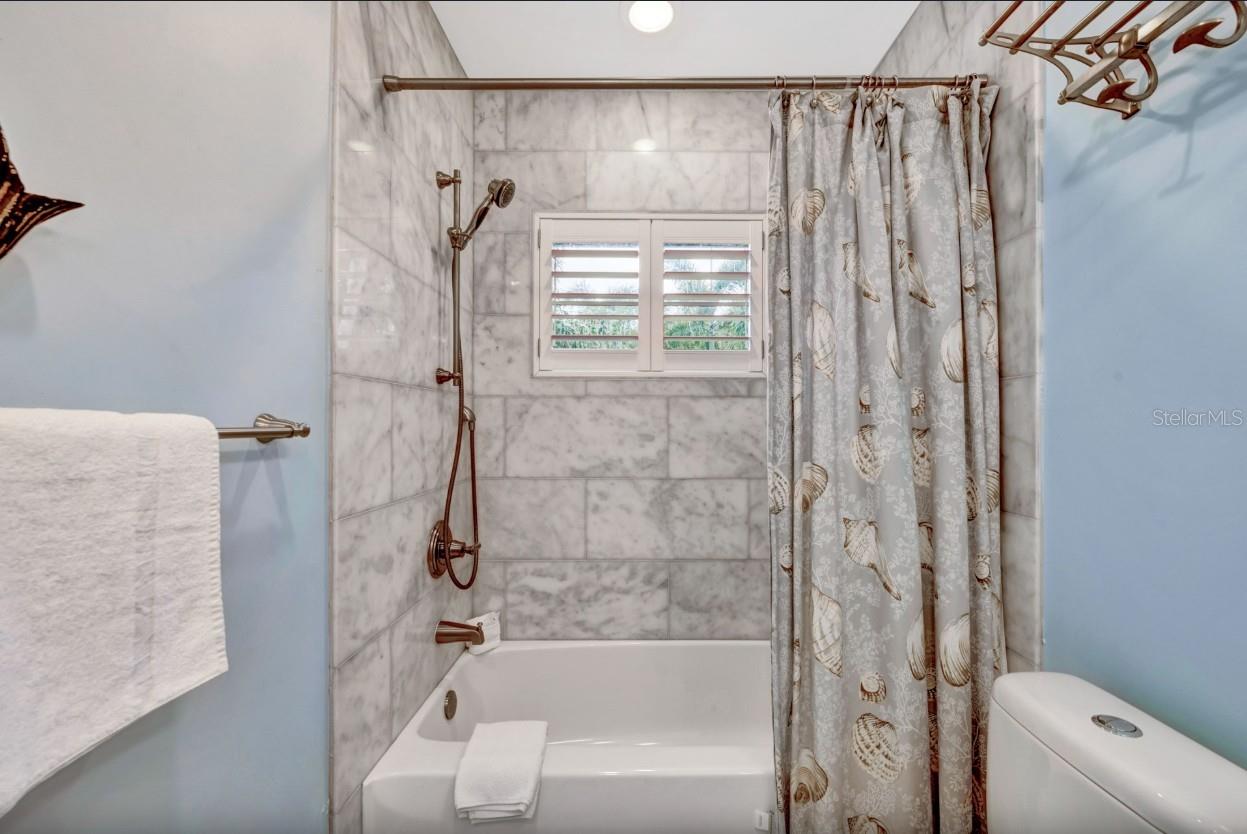 Image 28 of 55 For 301 Jackson Drive