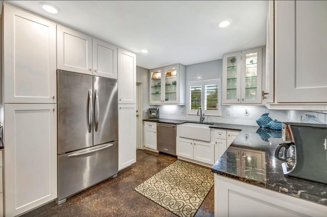 Image 9 of 55 For 301 Jackson Drive