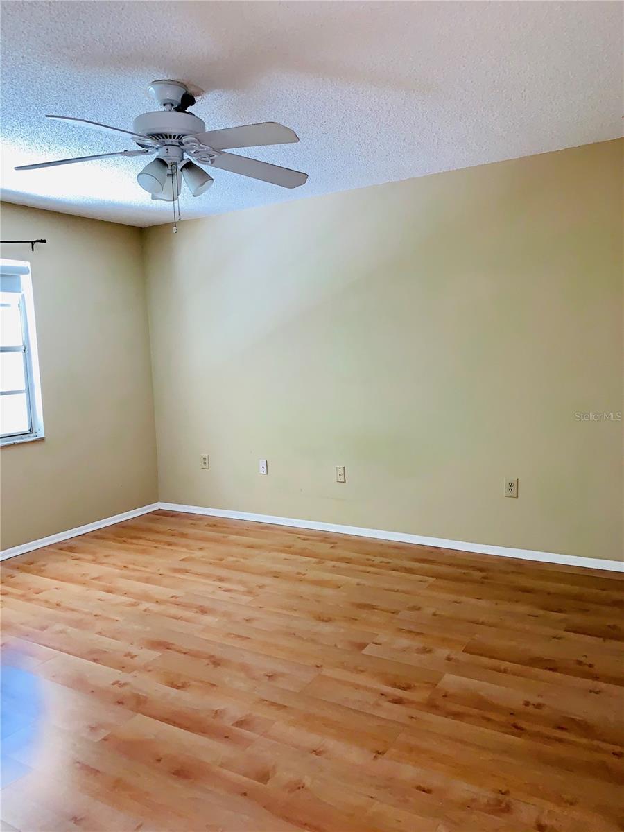 Image 6 of 14 For 4805 Rilma Avenue 109