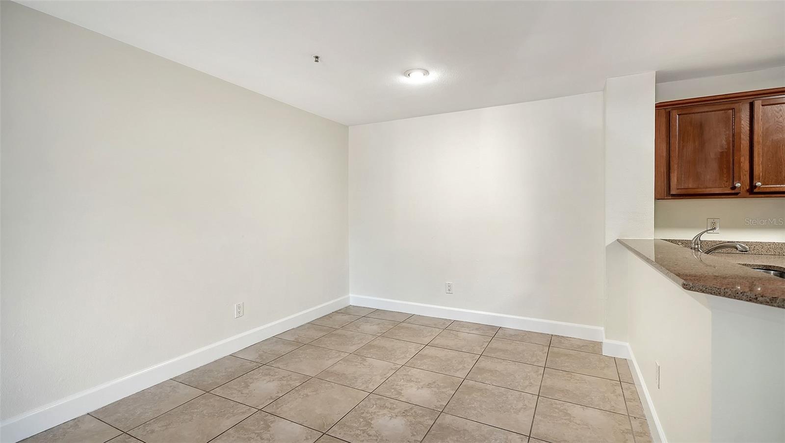 Image 15 of 98 For 4029 Crockers Lake Boulevard 1811