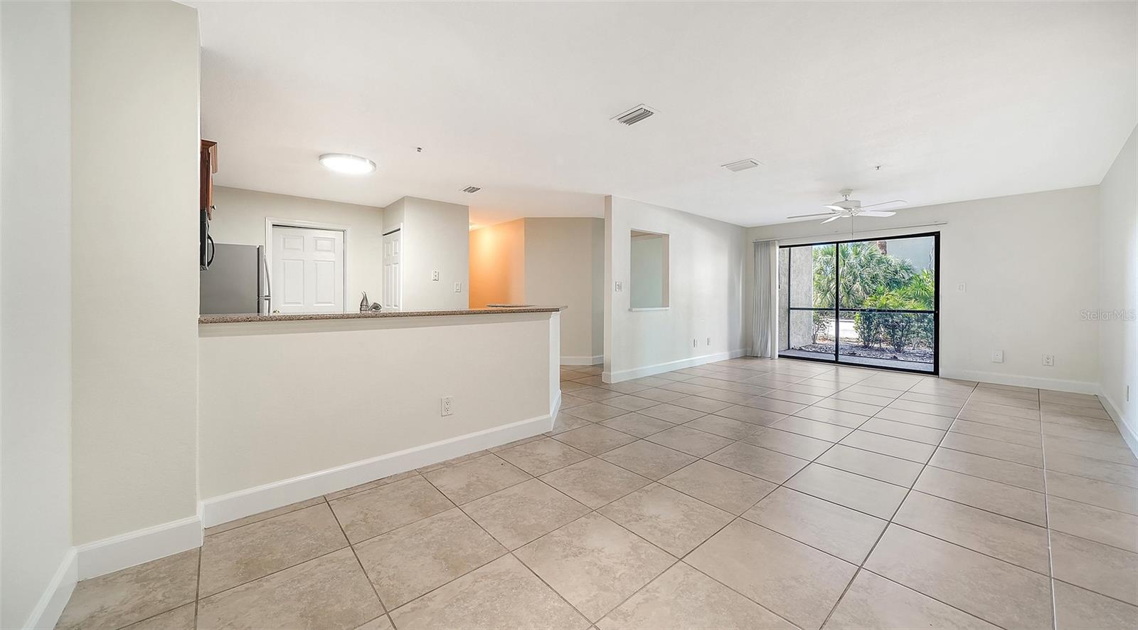 Image 16 of 98 For 4029 Crockers Lake Boulevard 1811