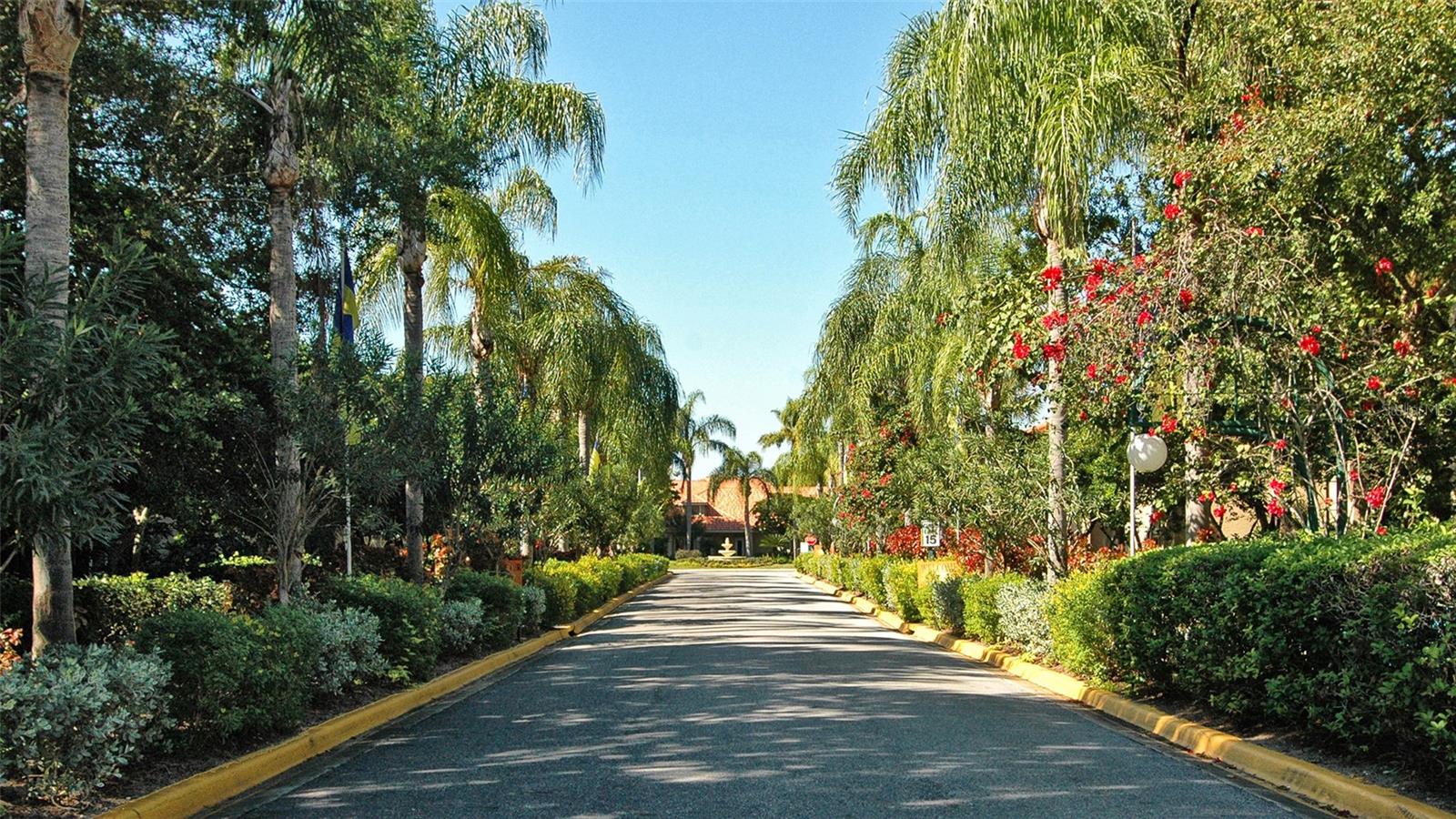 Image 32 of 98 For 4029 Crockers Lake Boulevard 1811