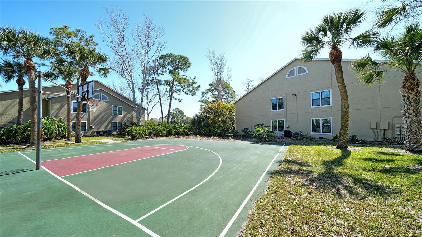 Image 46 of 98 For 4029 Crockers Lake Boulevard 1811