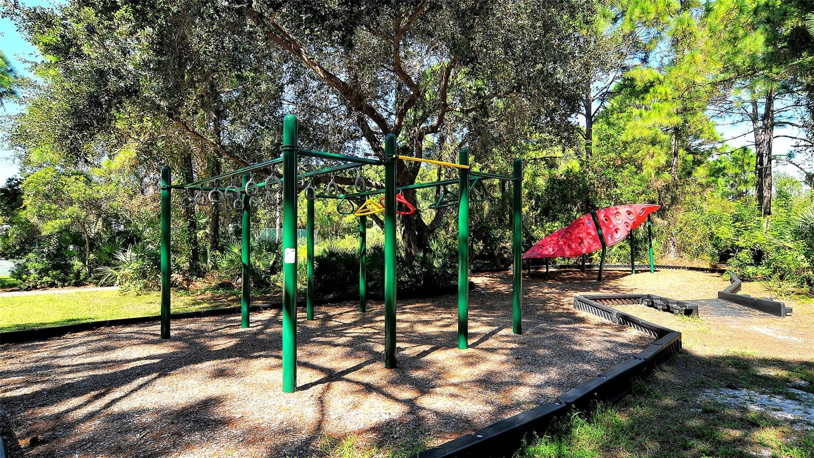 Image 57 of 98 For 4029 Crockers Lake Boulevard 1811