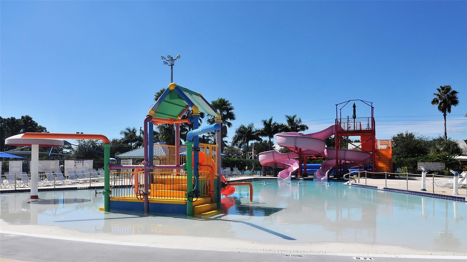 Image 61 of 98 For 4029 Crockers Lake Boulevard 1811