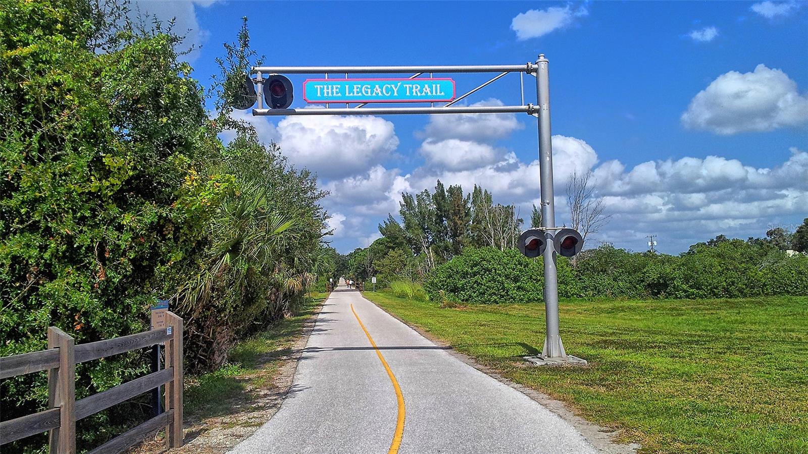 Image 72 of 98 For 4029 Crockers Lake Boulevard 1811