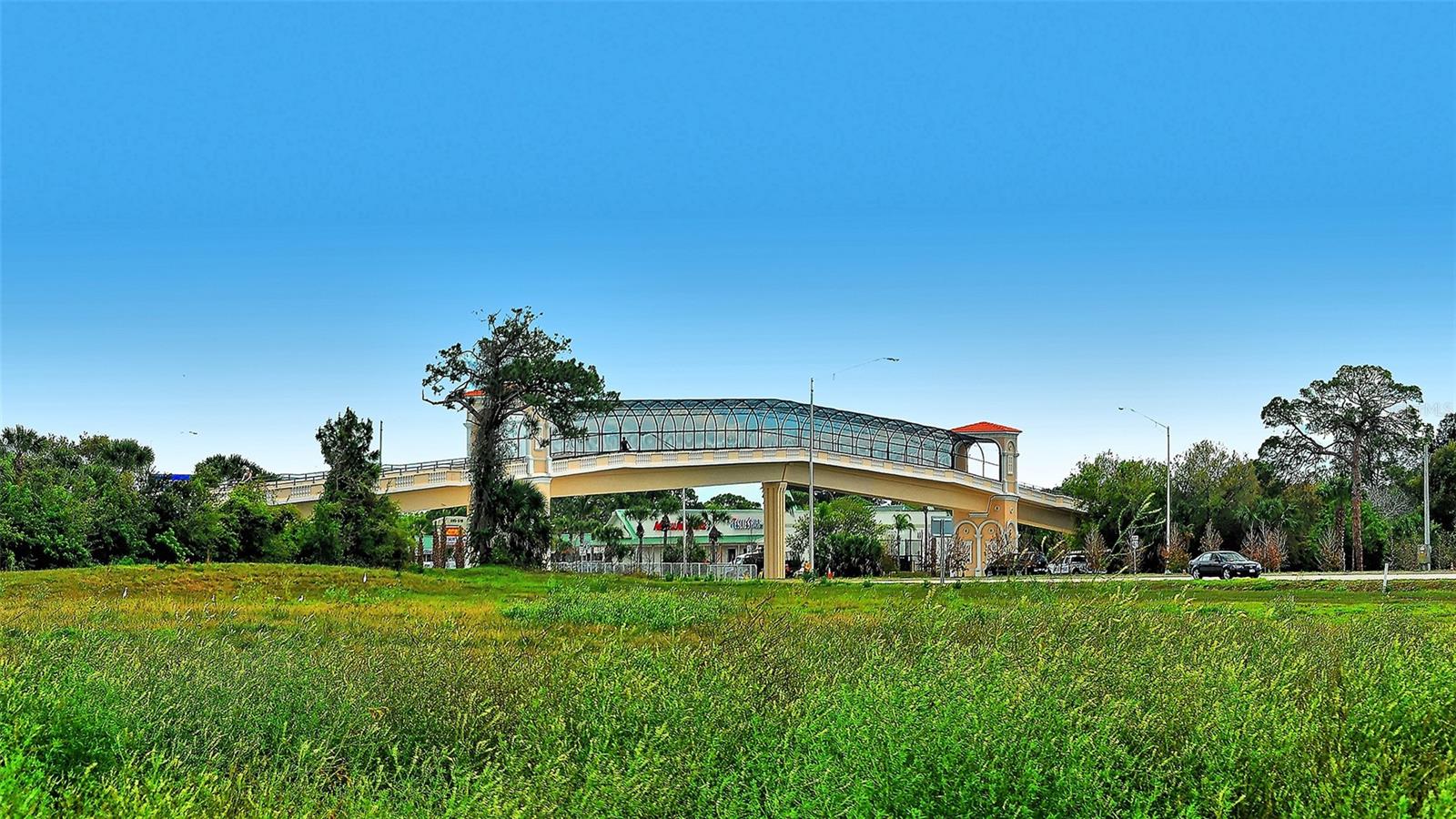 Image 73 of 98 For 4029 Crockers Lake Boulevard 1811