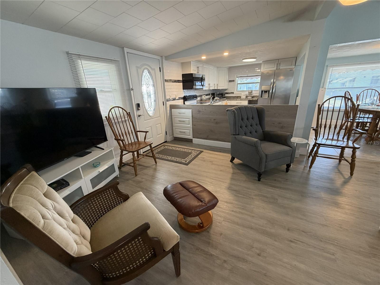 Image 12 of 84 For 1687 Olympia Fields Street