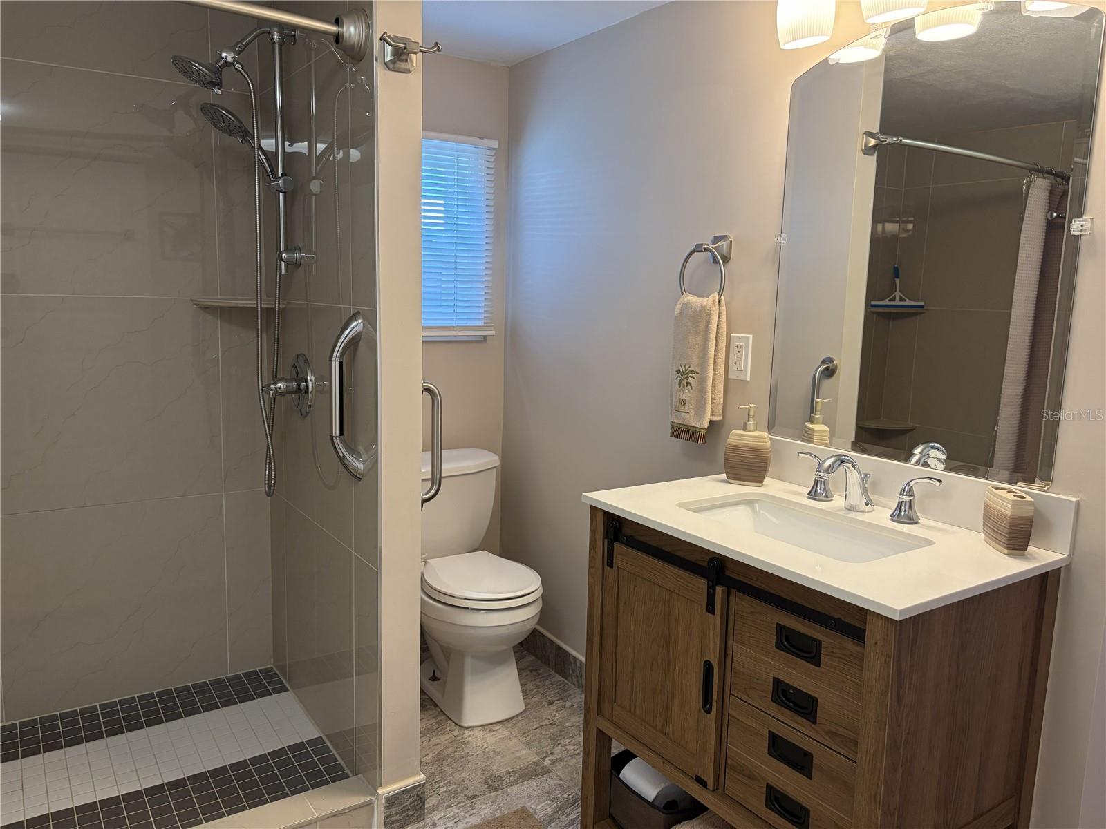 Image 24 of 84 For 1687 Olympia Fields Street