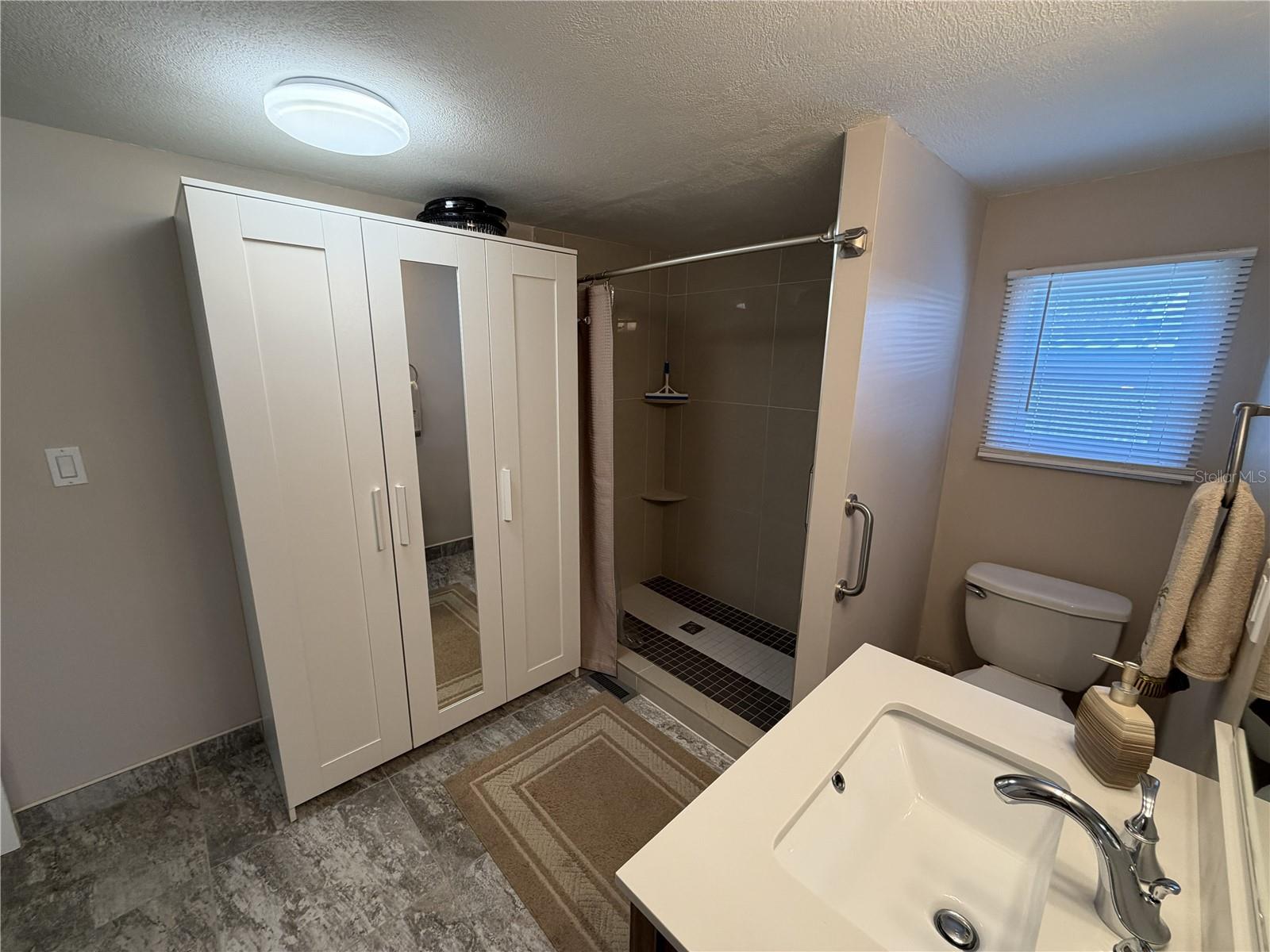 Image 25 of 84 For 1687 Olympia Fields Street