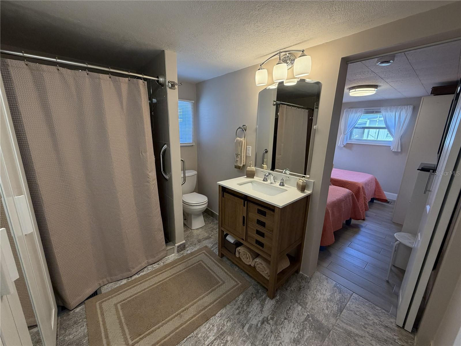 Image 26 of 84 For 1687 Olympia Fields Street