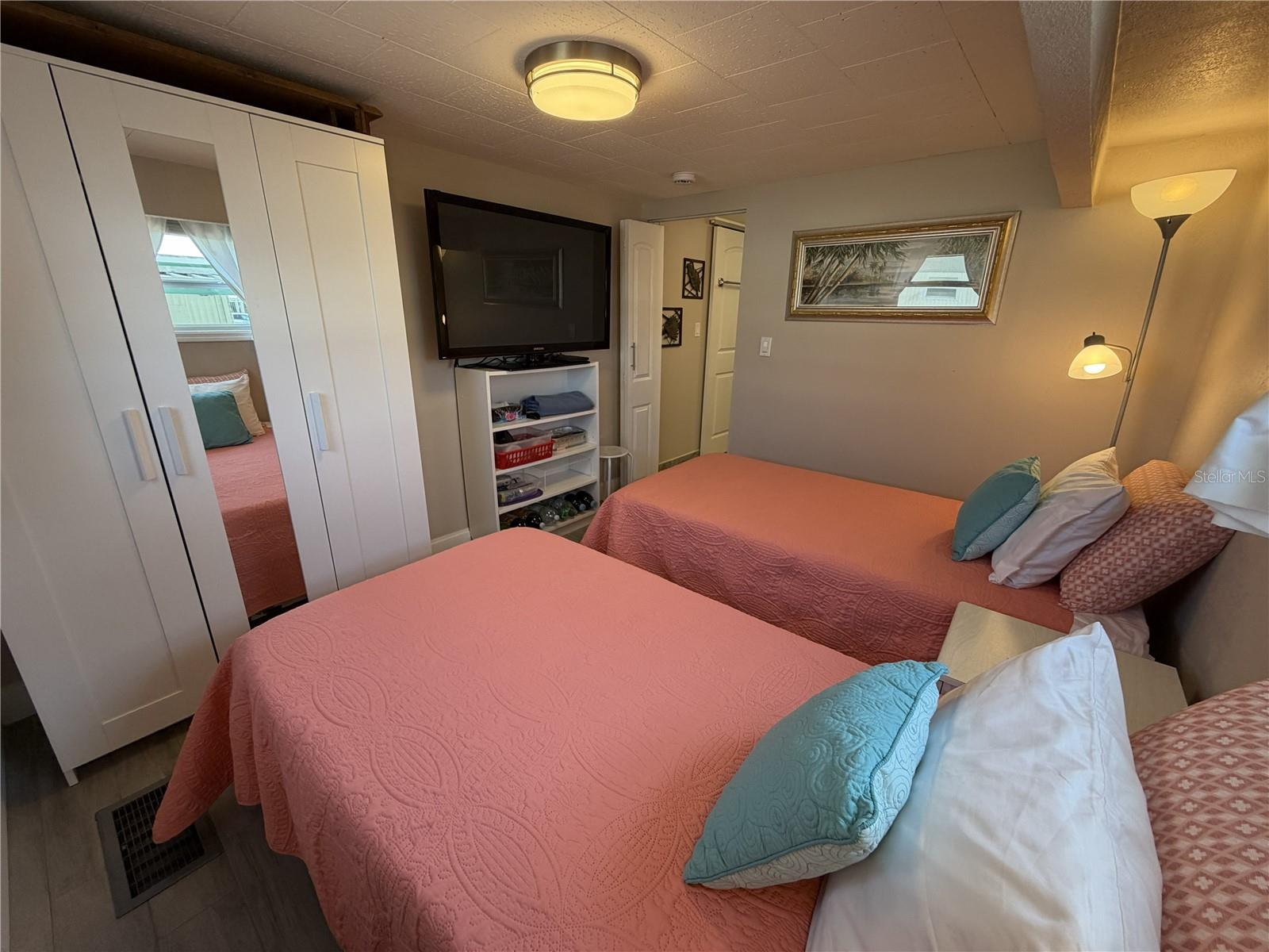 Image 30 of 84 For 1687 Olympia Fields Street