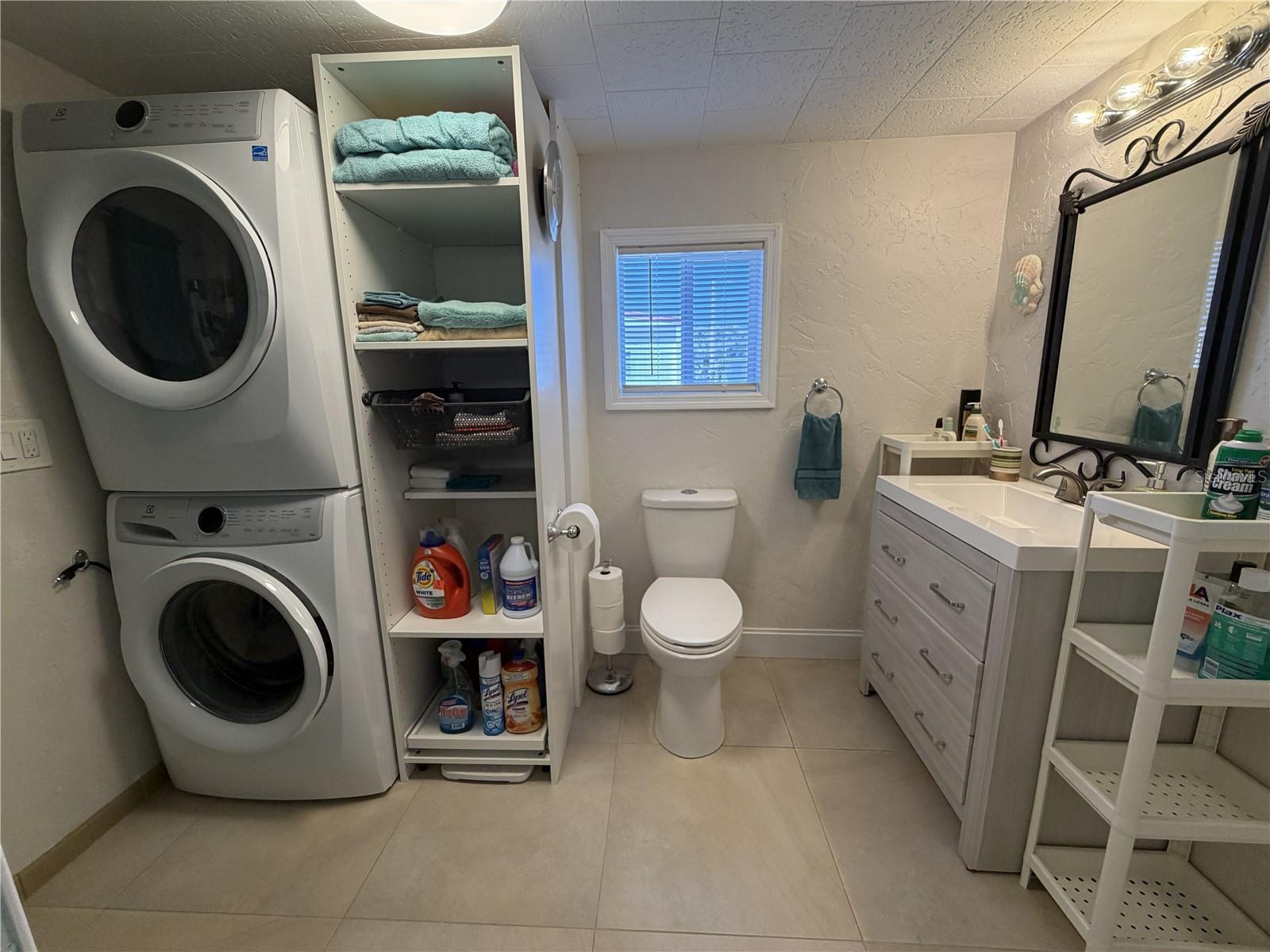 Image 32 of 84 For 1687 Olympia Fields Street