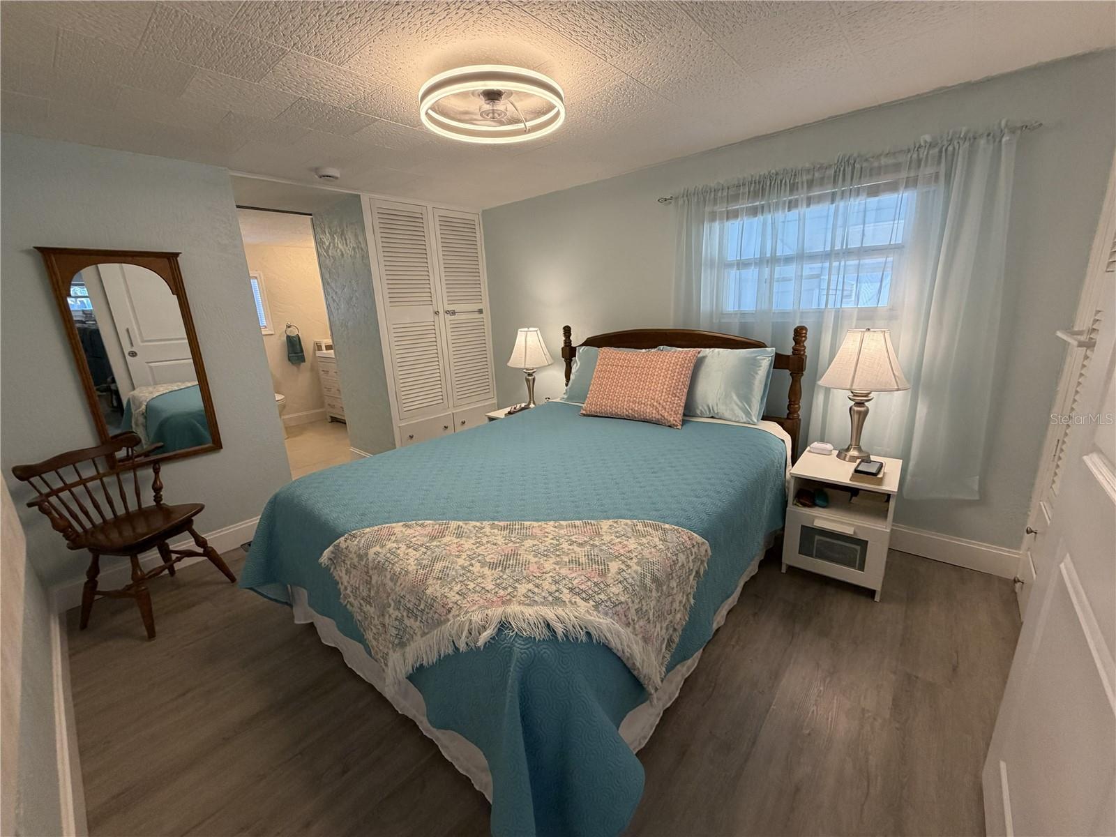 Image 38 of 84 For 1687 Olympia Fields Street