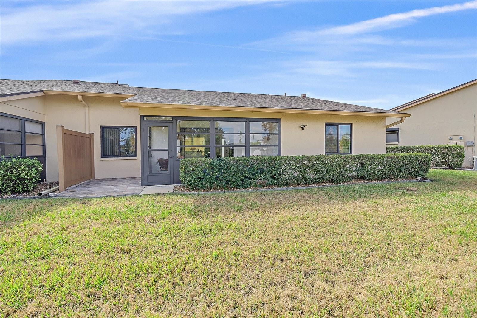 Image 3 of 41 For 3135 Glen Elyn Boulevard 13