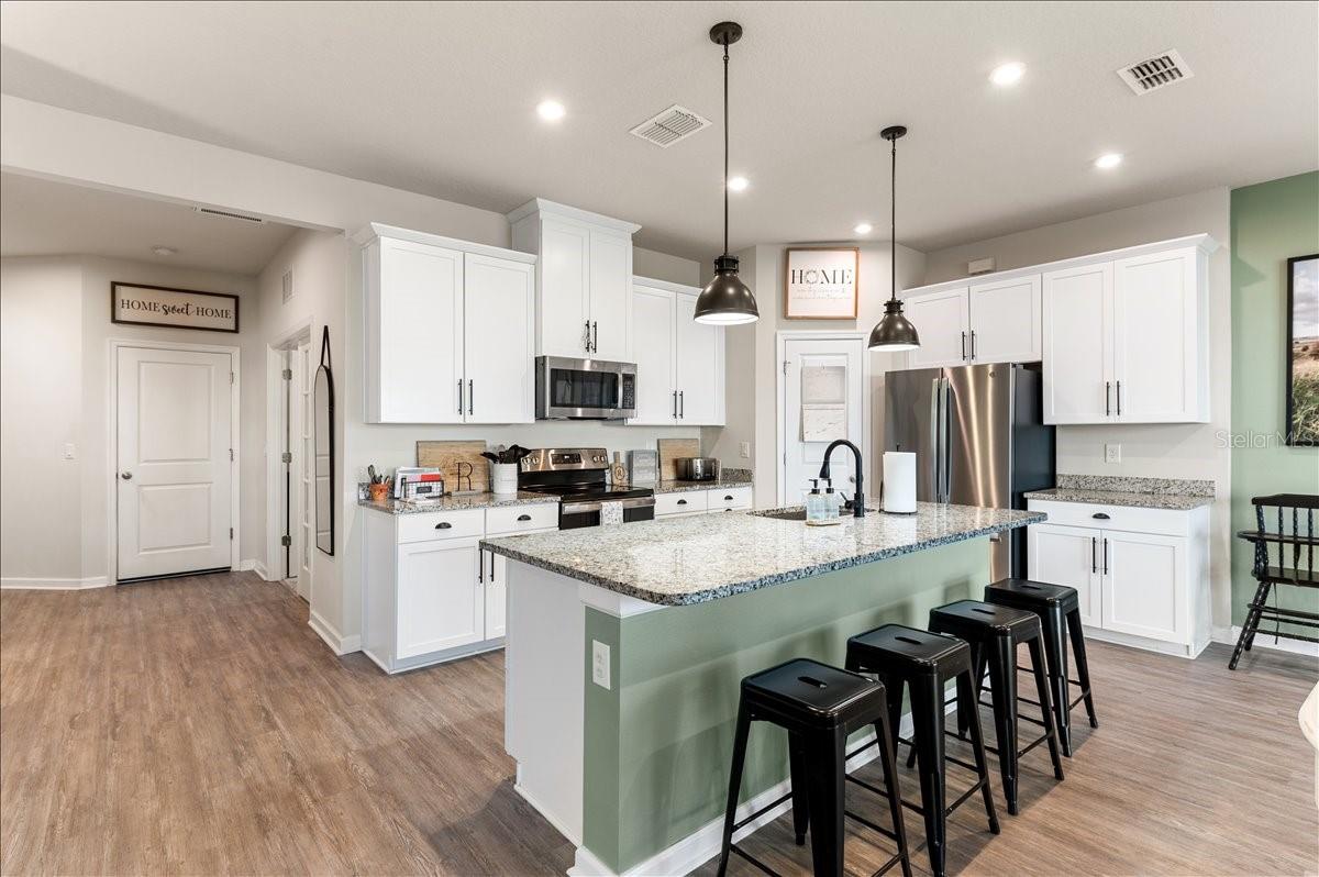 Image 12 of 51 For 5428 Peaceful Creek Cove