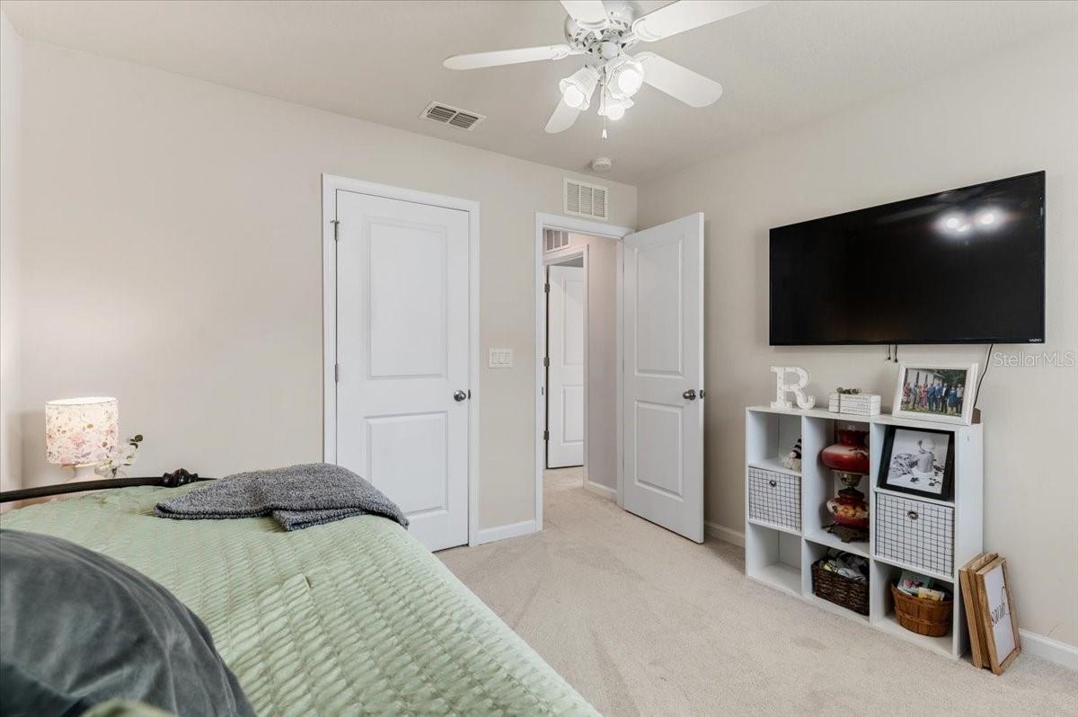 Image 38 of 51 For 5428 Peaceful Creek Cove