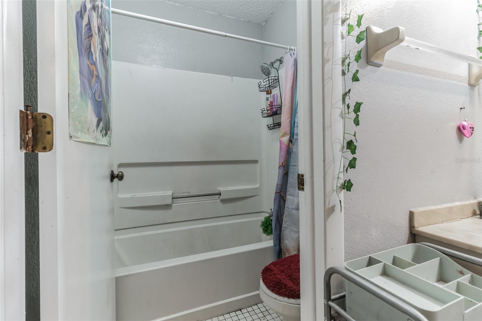 Image 27 of 36 For 3103 Riverside Drive