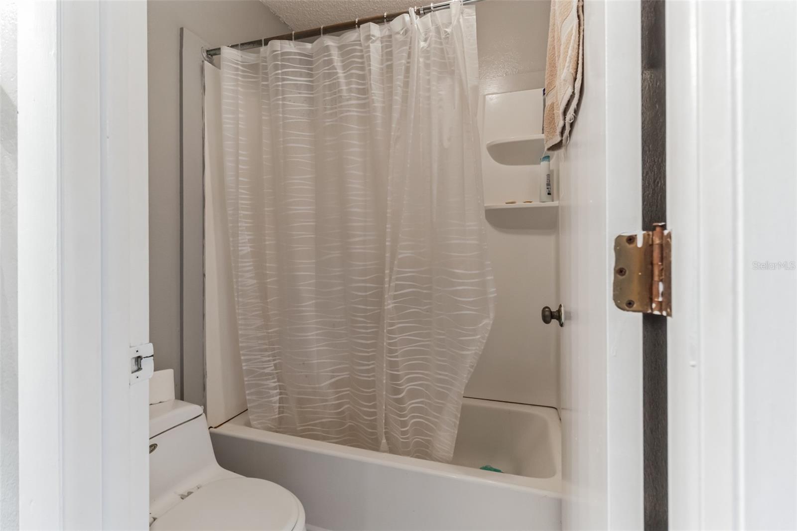 Image 32 of 36 For 3103 Riverside Drive