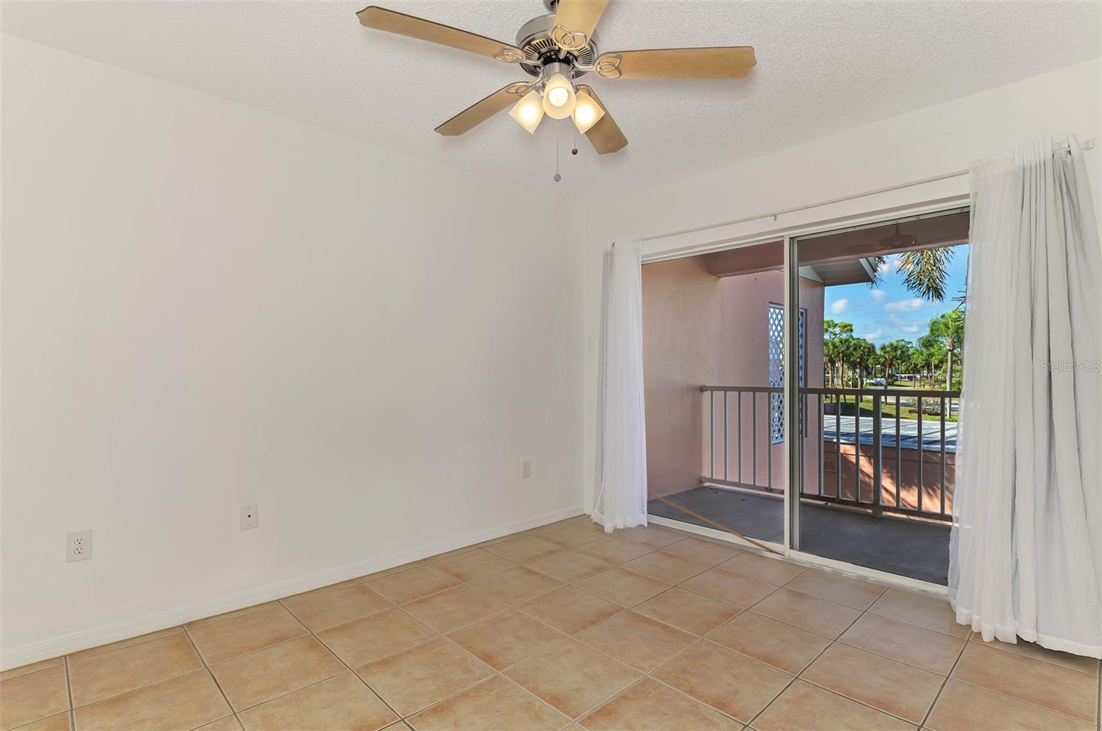 Listing photo id 22 for 458 Cerromar Road 484