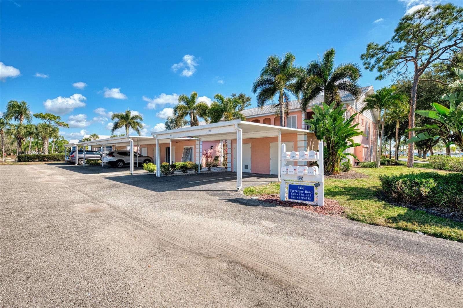 Listing photo id 26 for 458 Cerromar Road 484