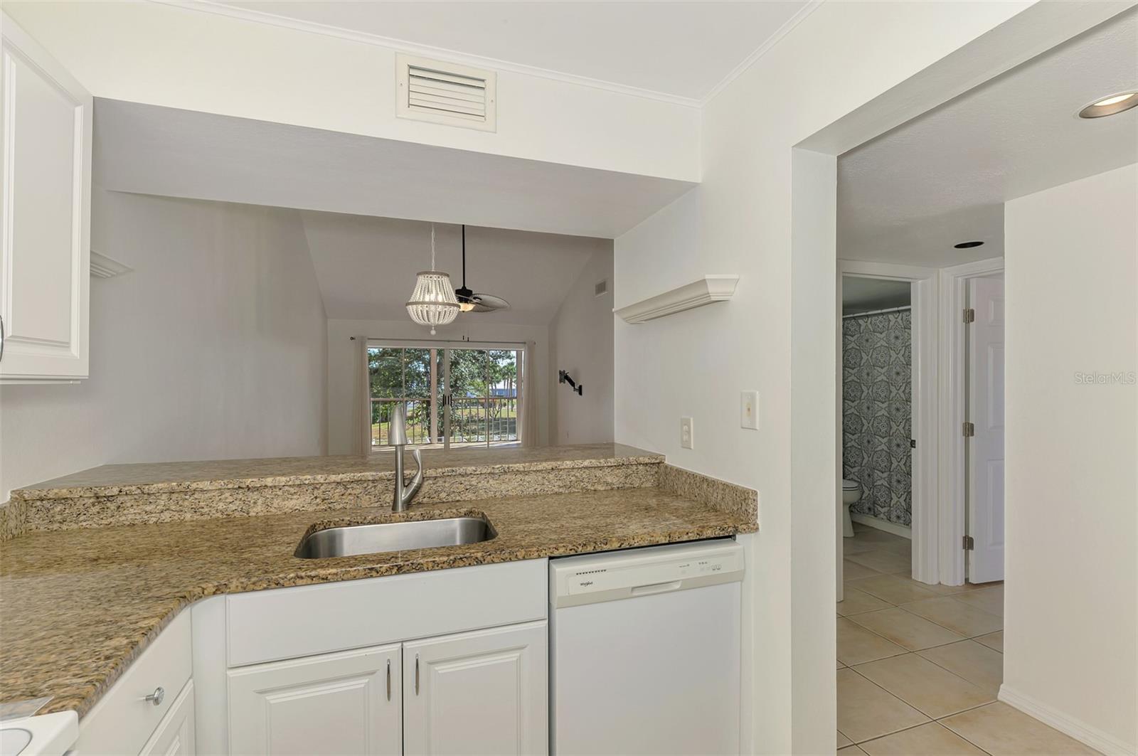 Listing photo id 2 for 458 Cerromar Road 484