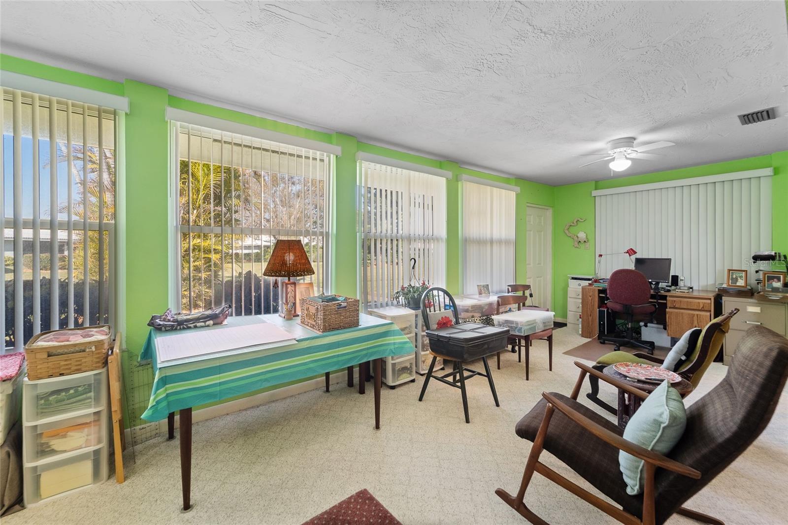 Image 12 of 32 For 6712 11th Avenue W 5601