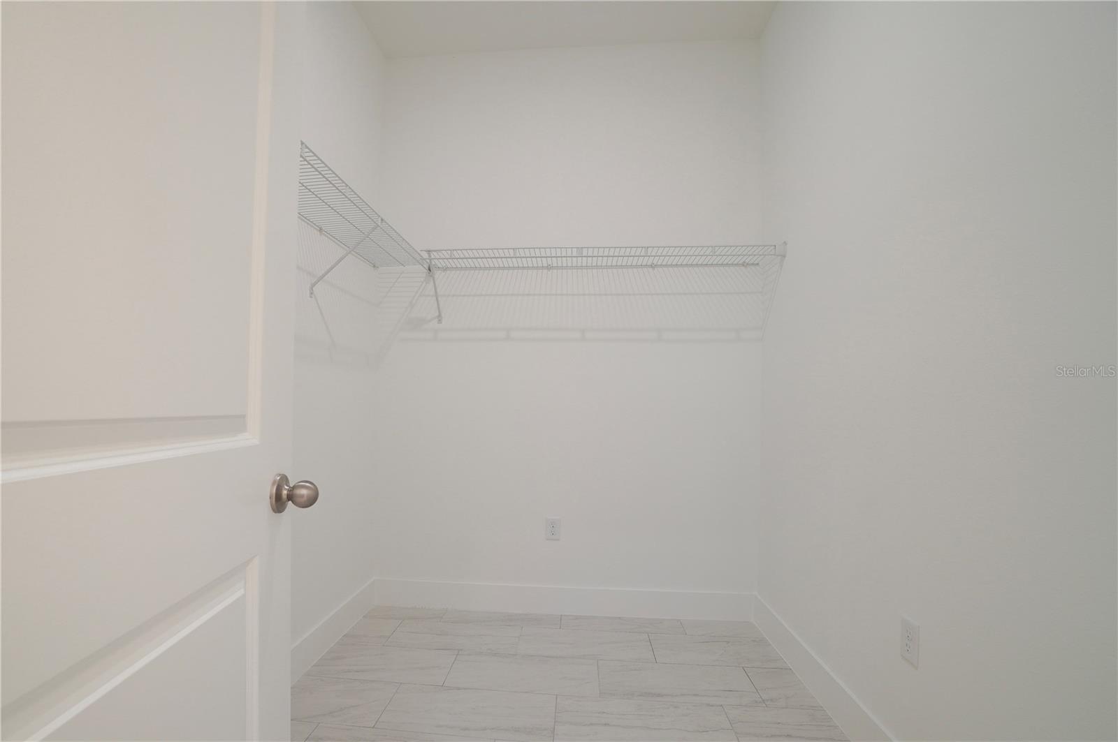 Image 12 of 41 For 52 Brig Circle E