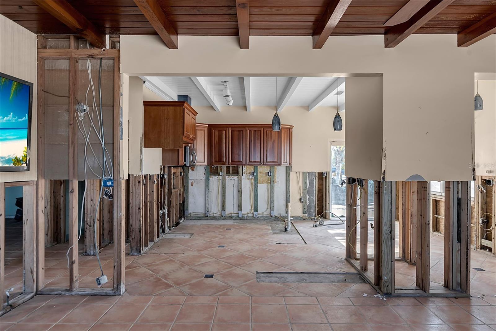 Listing photo id 9 for 40 Sand Dollar Lane