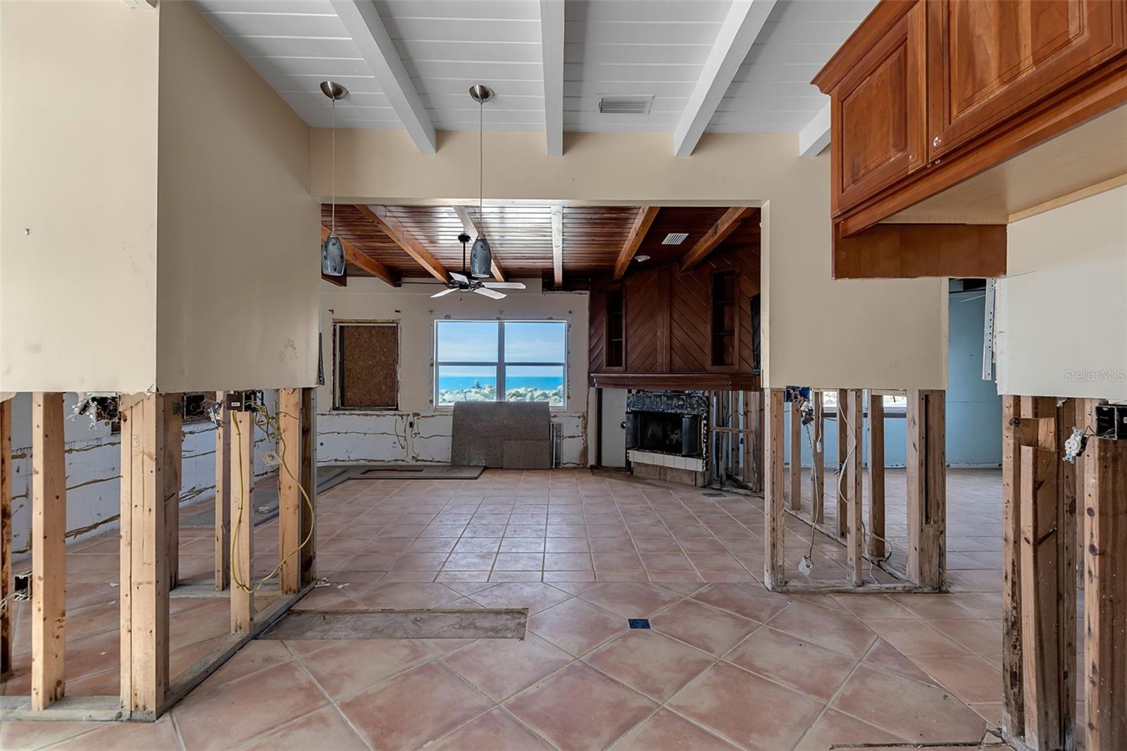 Listing photo id 12 for 40 Sand Dollar Lane