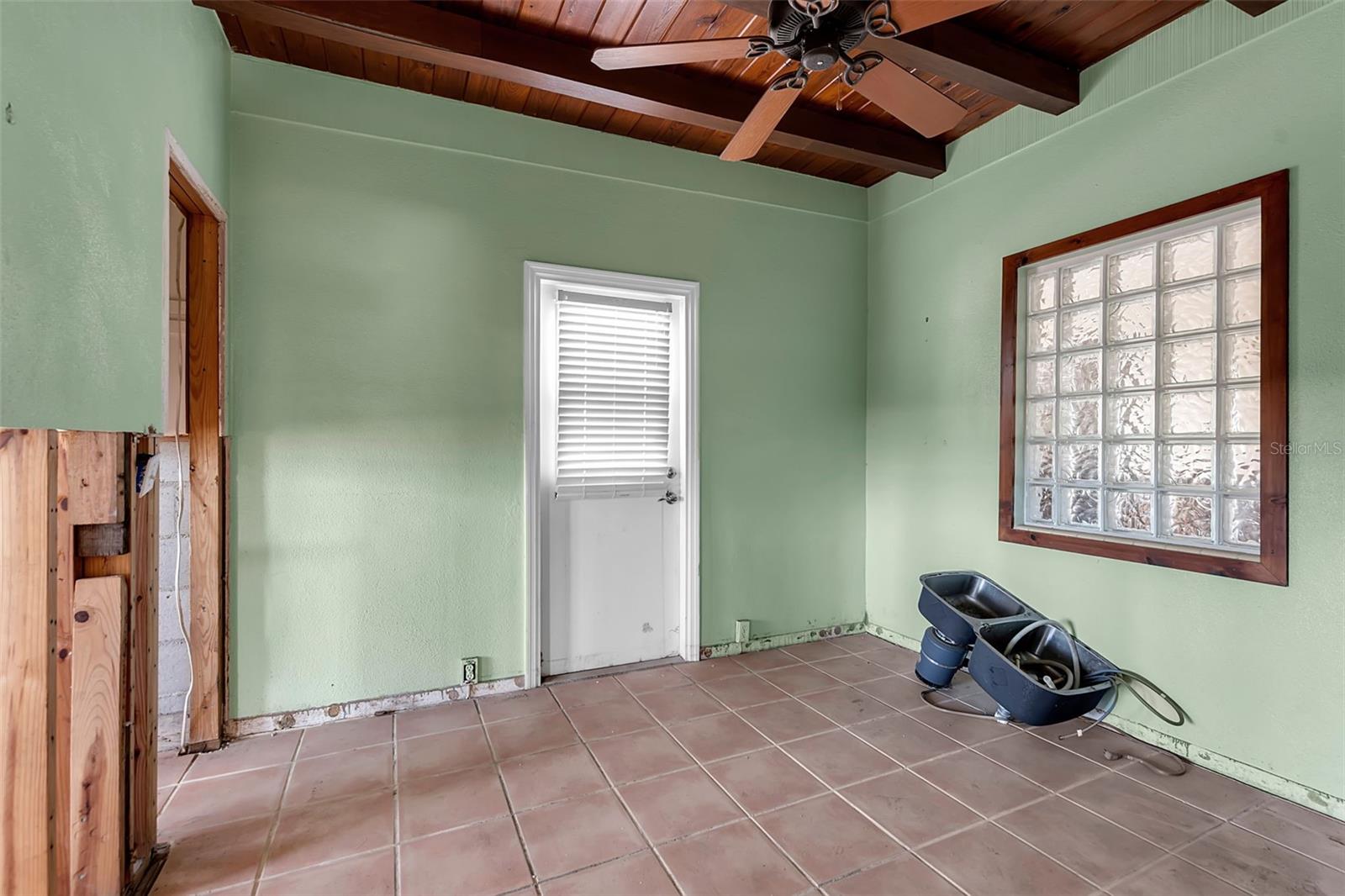 Listing photo id 16 for 40 Sand Dollar Lane