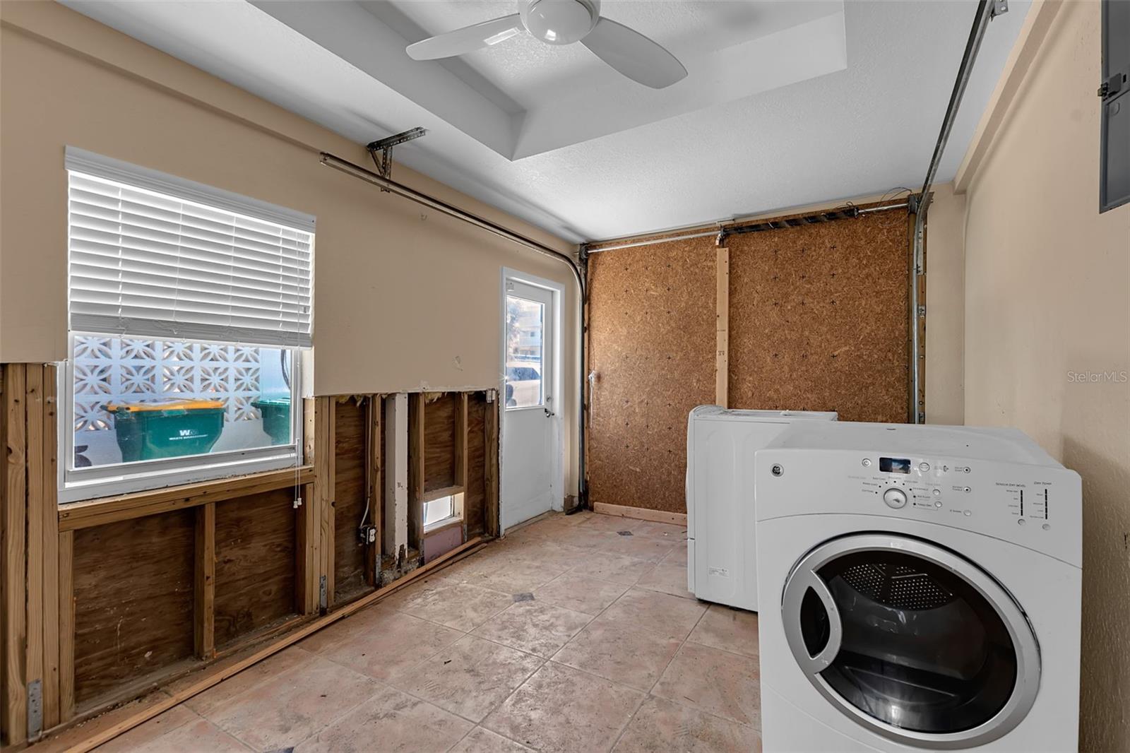 Listing photo id 17 for 40 Sand Dollar Lane