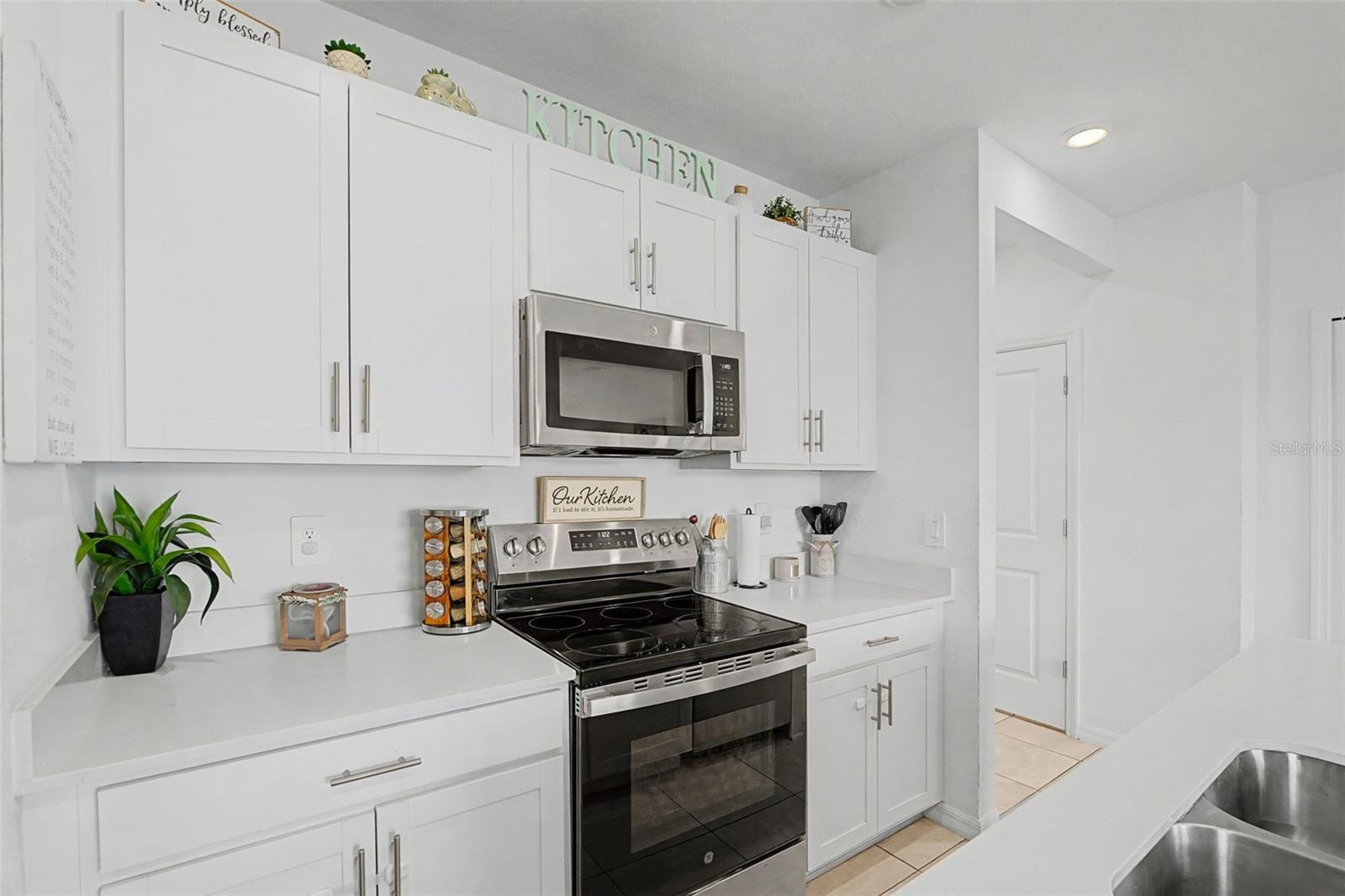 Image 14 of 38 For 14133 Lilac Sky Terrace