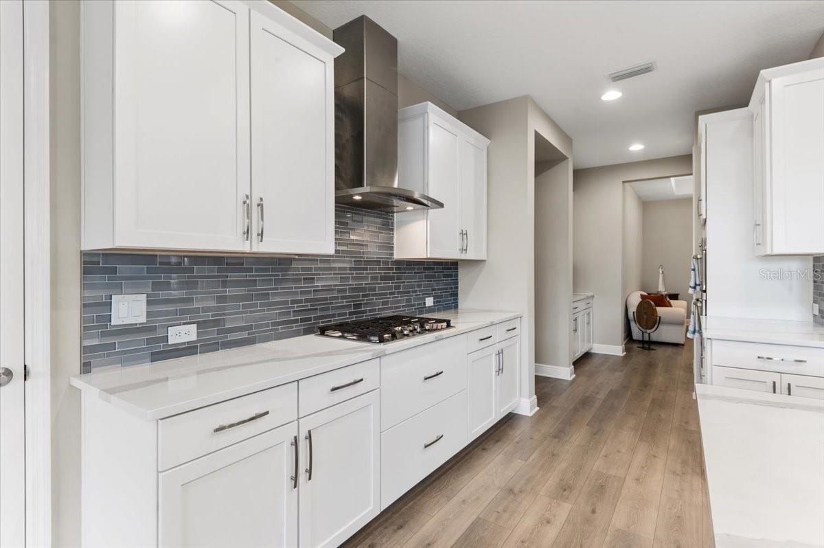 Image 9 of 66 For 2024 Woodleaf Hammock Court