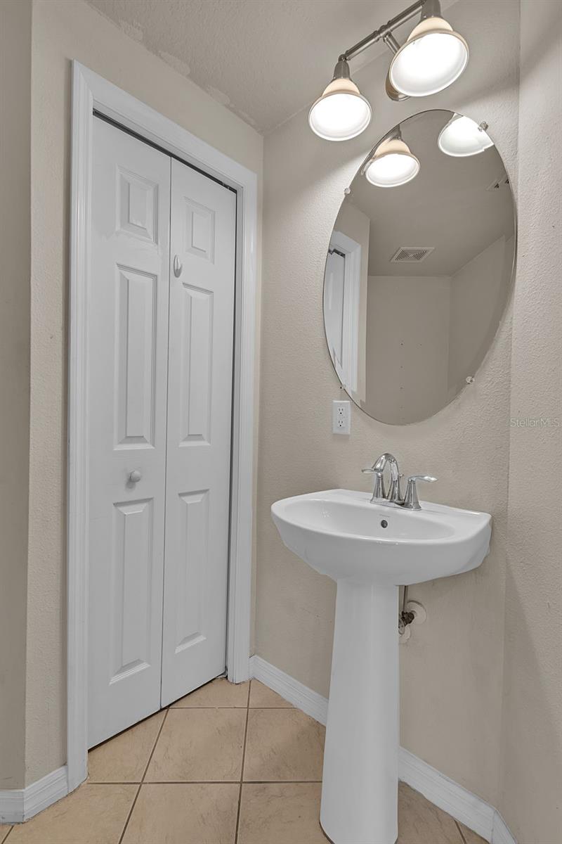 Image 20 of 39 For 13019 Tigers Eye Drive