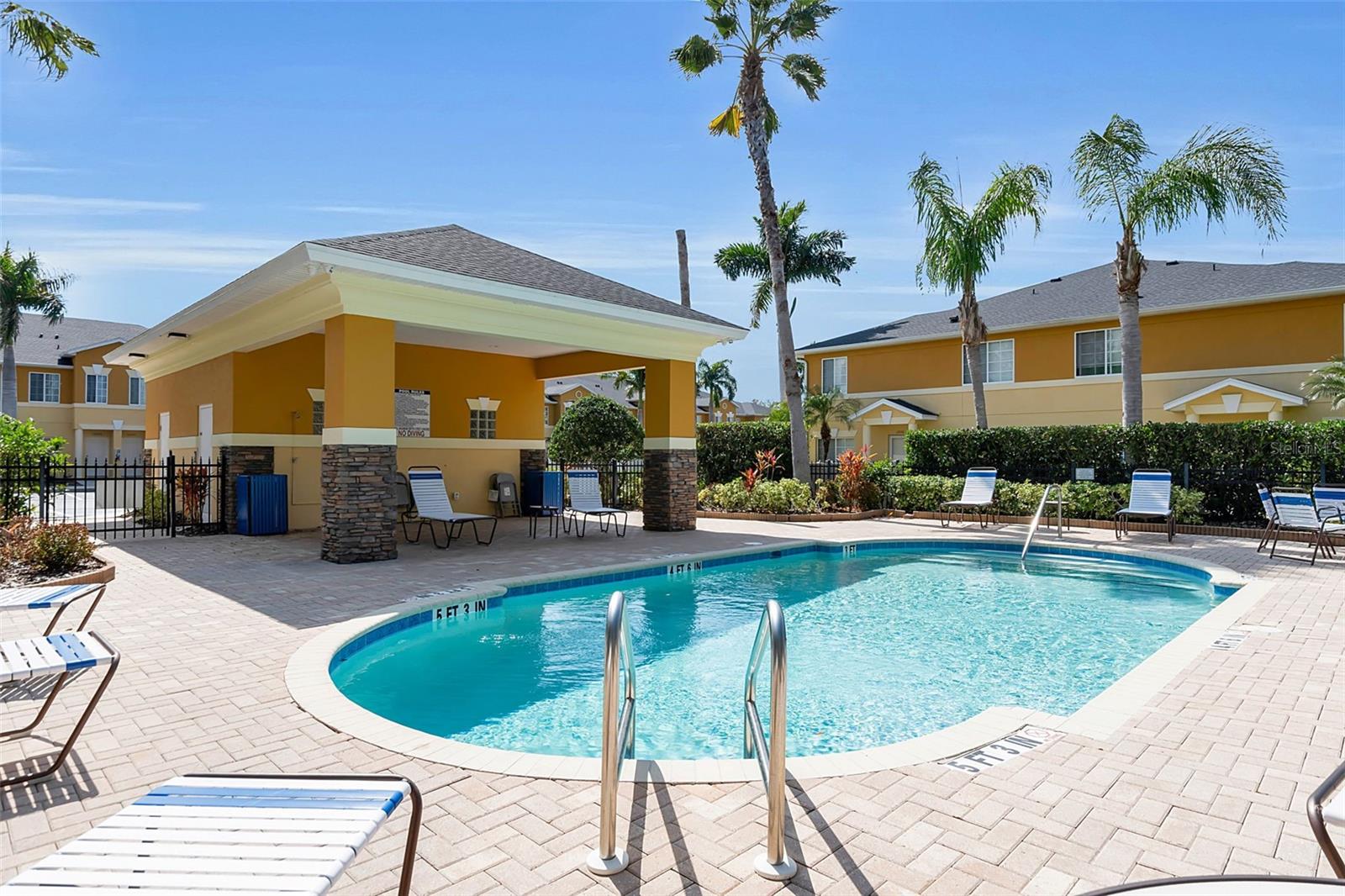 Image 32 of 39 For 13019 Tigers Eye Drive