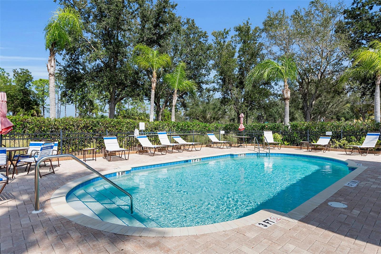 Image 34 of 39 For 13019 Tigers Eye Drive