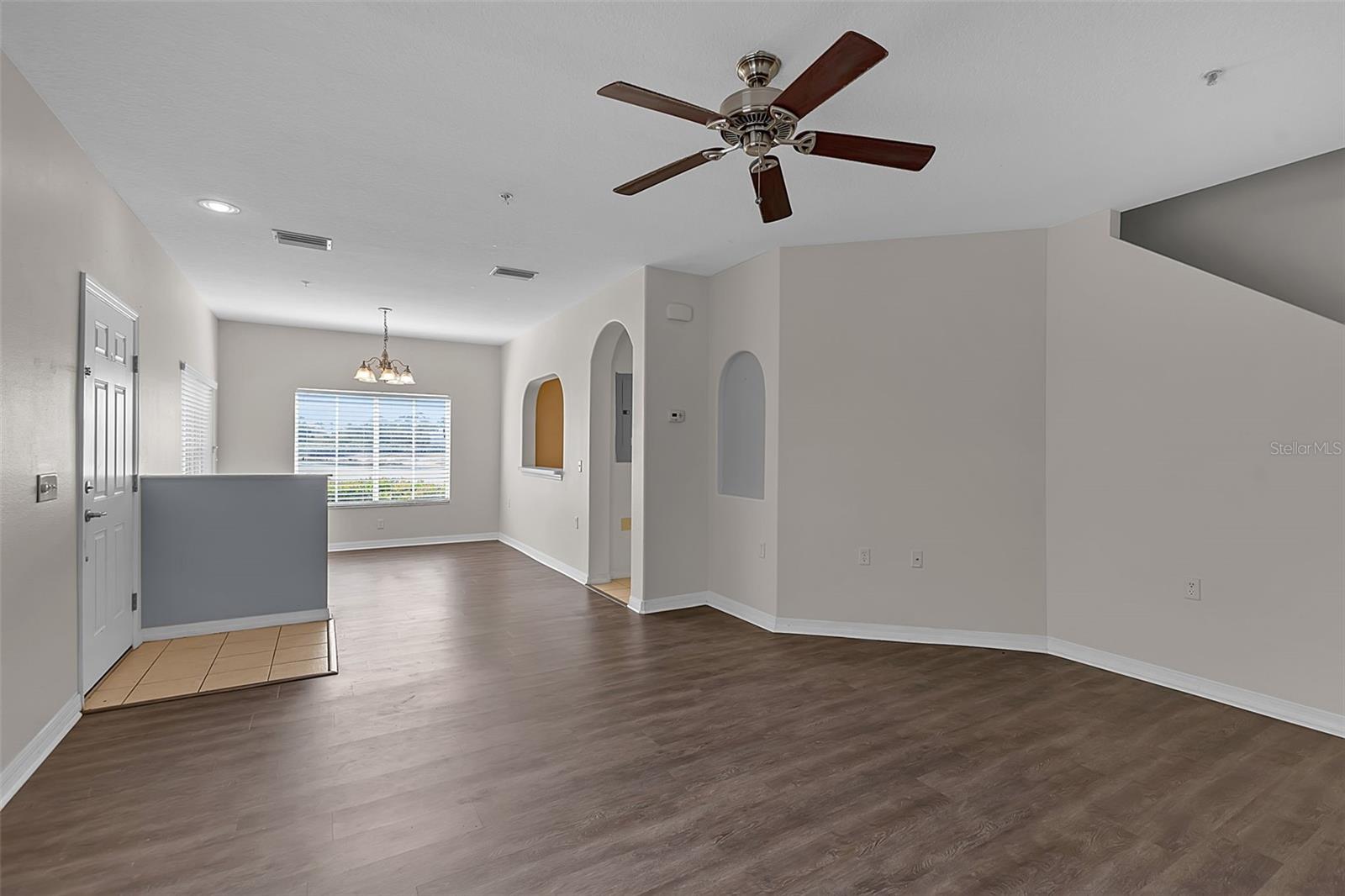 Image 9 of 39 For 13019 Tigers Eye Drive