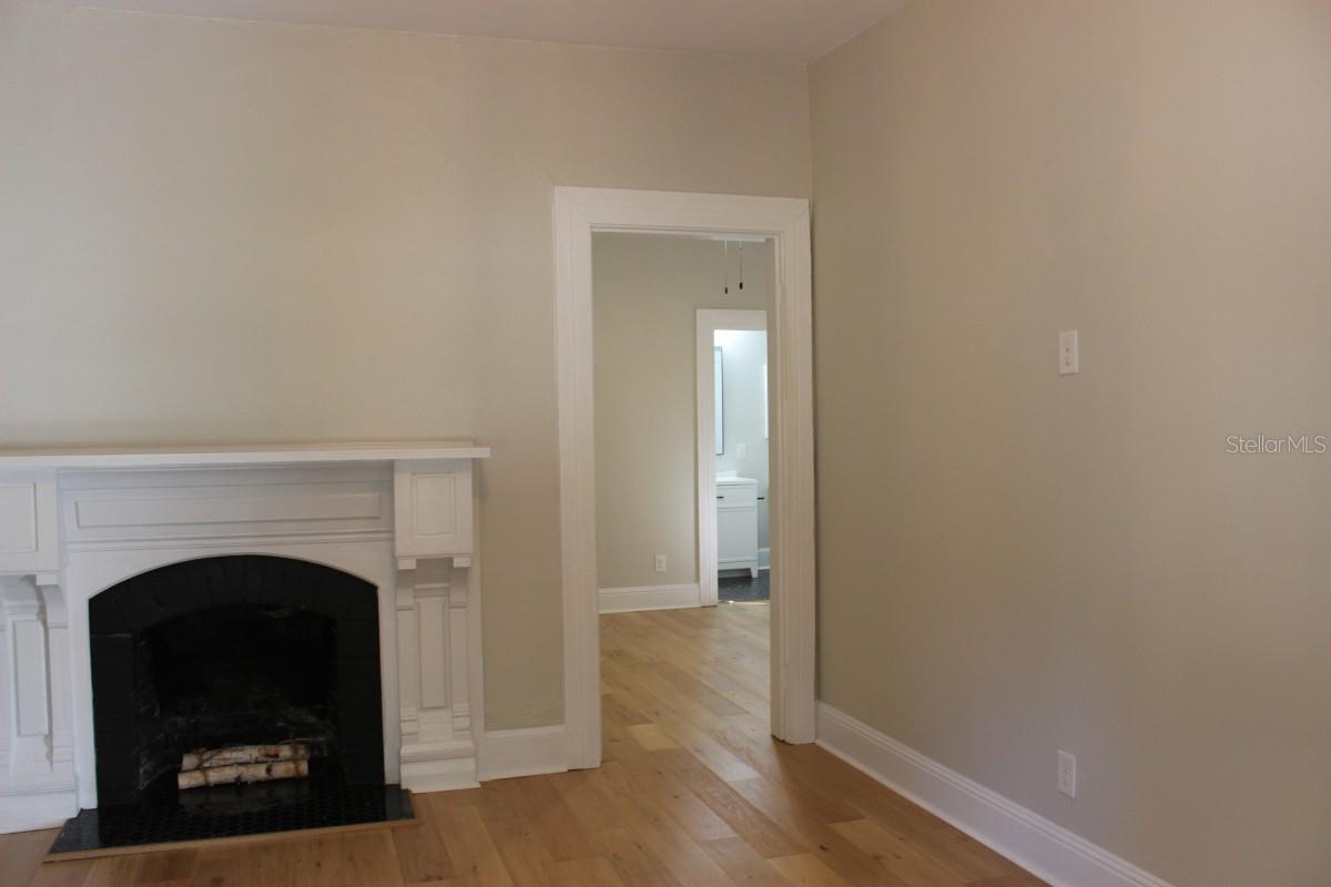 Image 14 of 26 For 527 Osceola Avenue 1