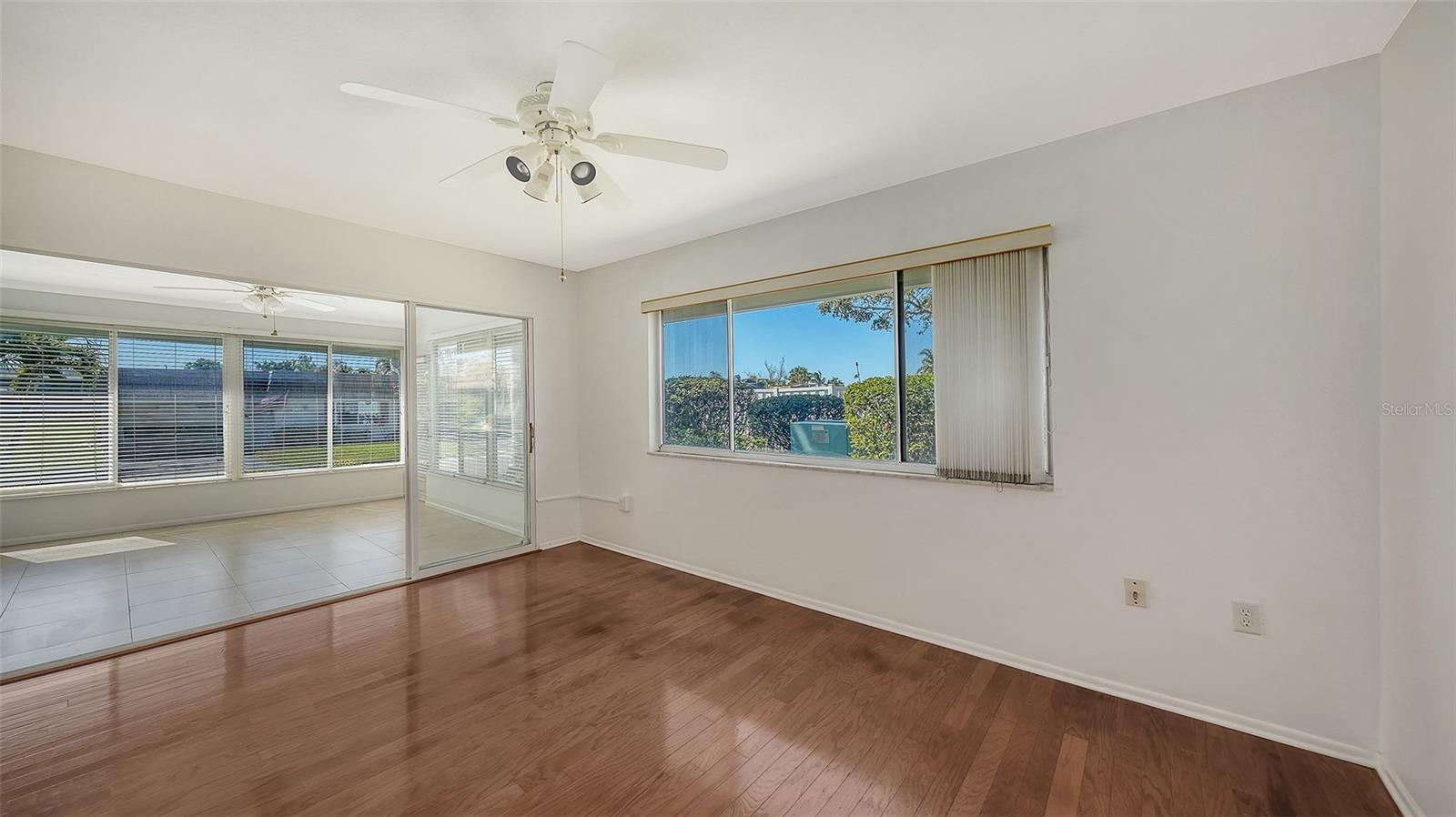 Image 13 of 39 For 2603 Riverbluff Parkway V141