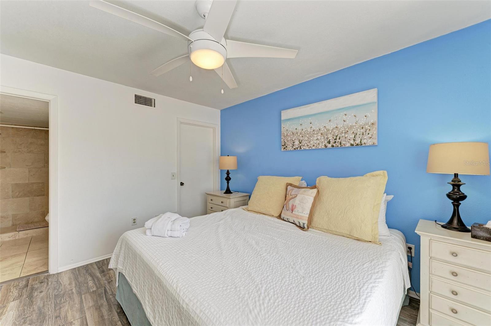 Image 24 of 49 For 6311 Gulf Drive