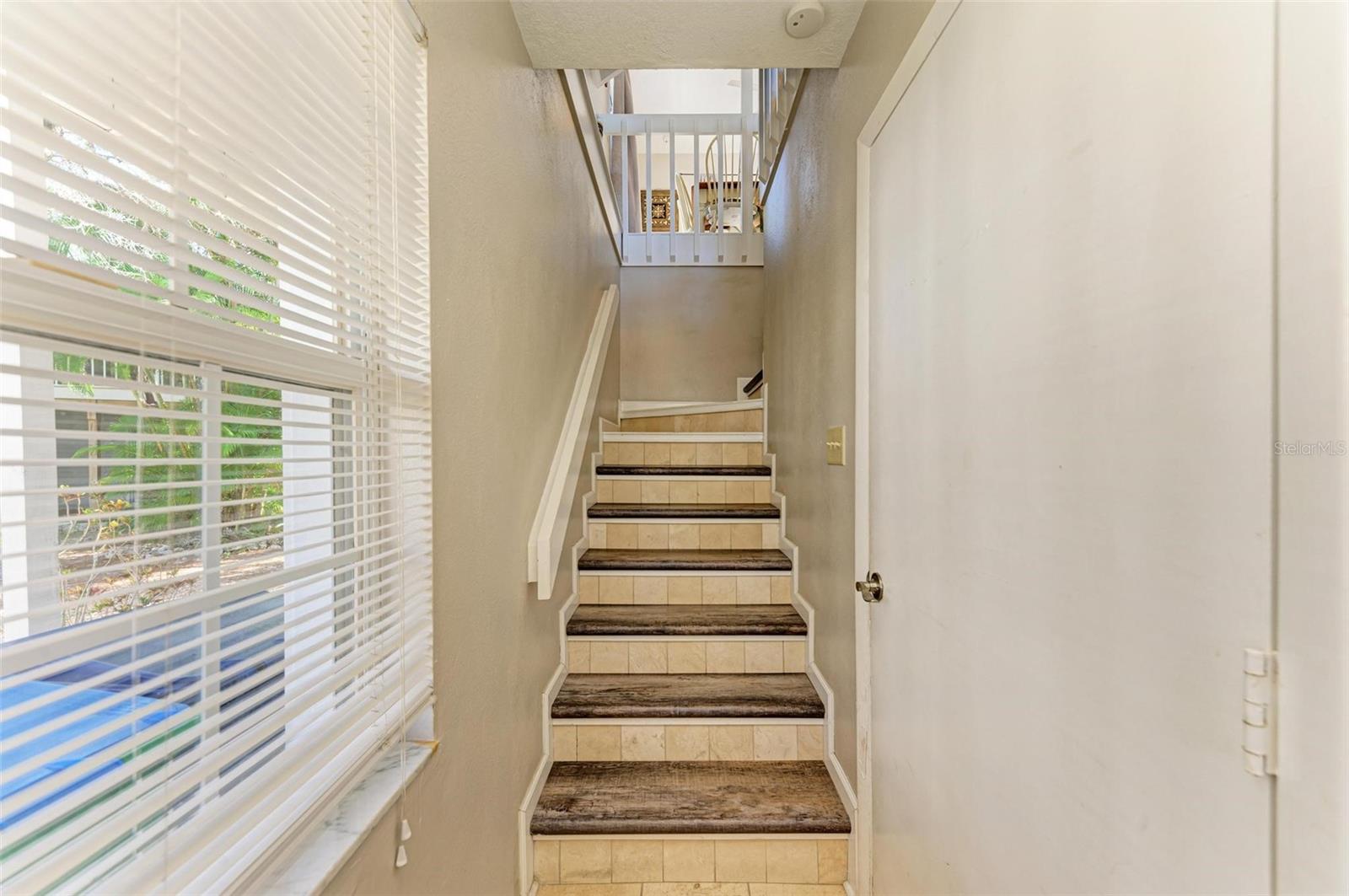 Image 7 of 49 For 6311 Gulf Drive