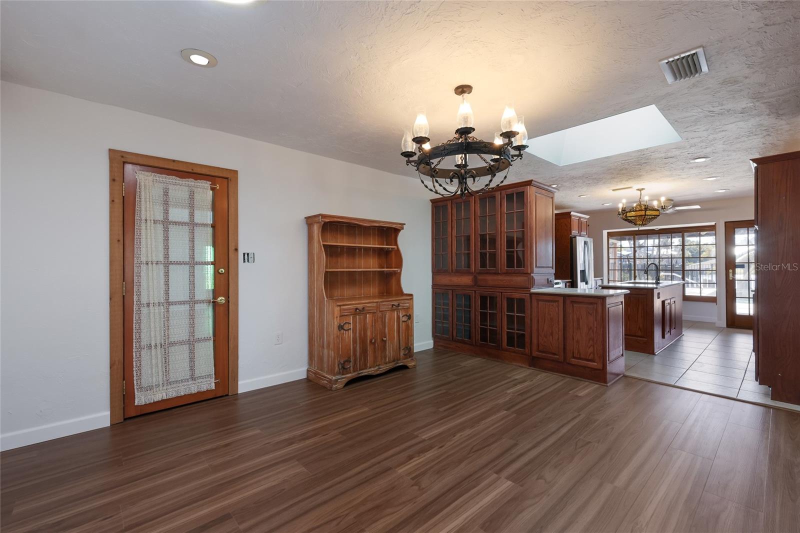 Image 10 of 50 For 6703 9th Avenue Nw