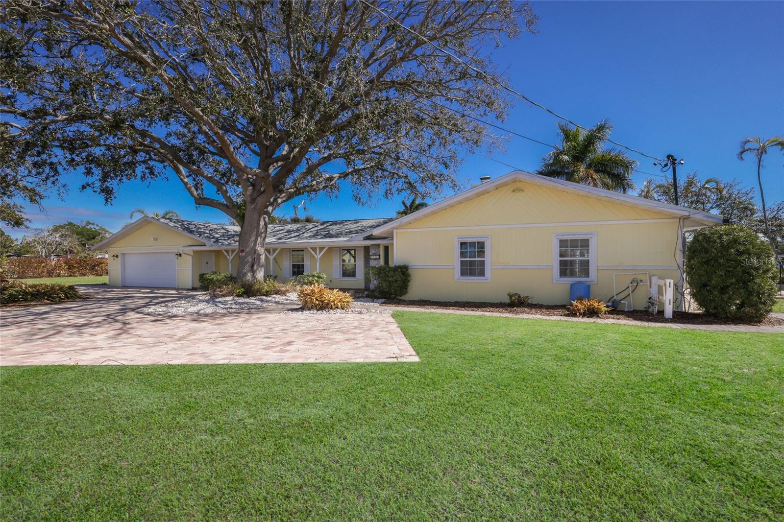 Image 2 of 50 For 6703 9th Avenue Nw