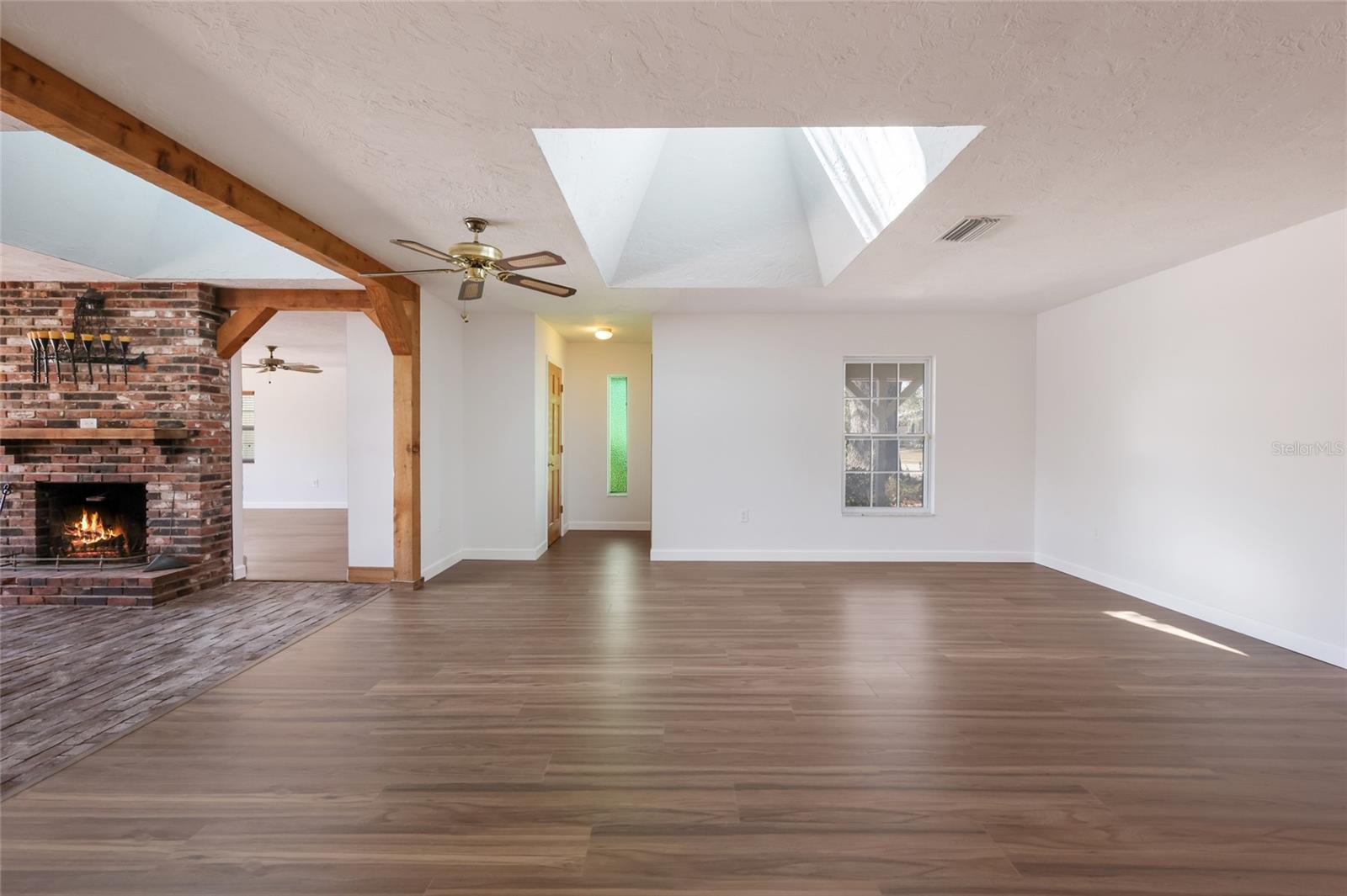 Image 7 of 50 For 6703 9th Avenue Nw