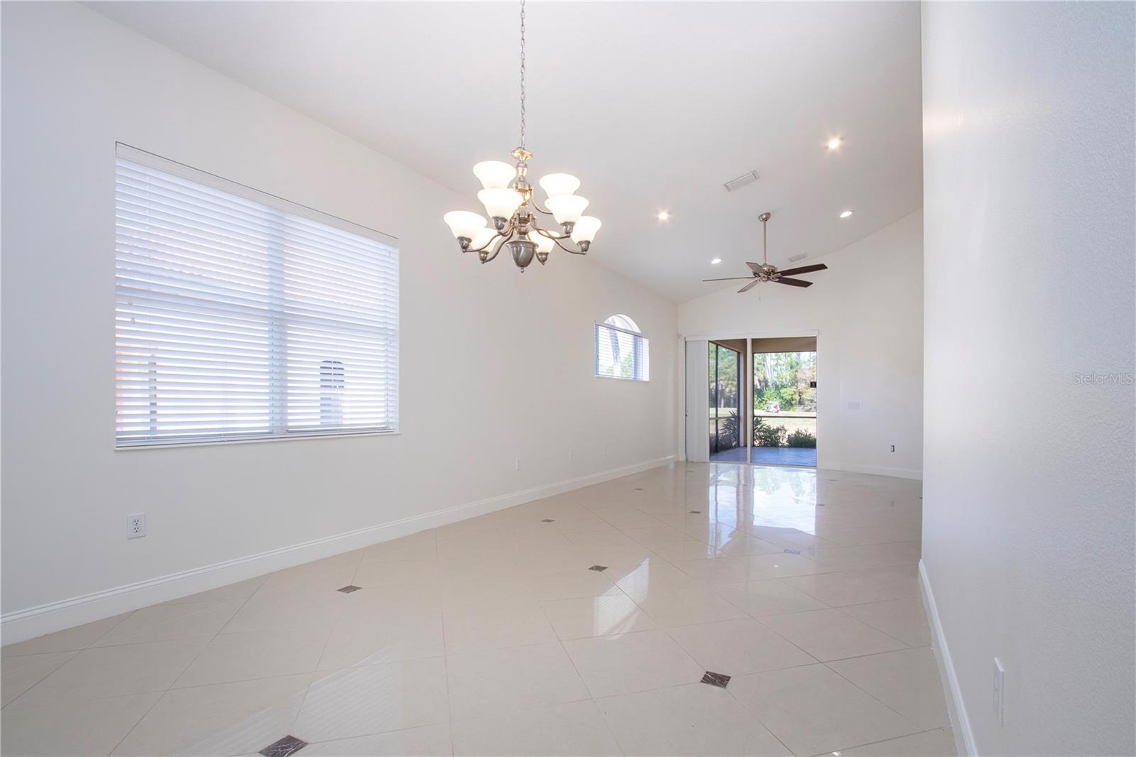 Image 12 of 79 For 7519 Birds Eye Terrace