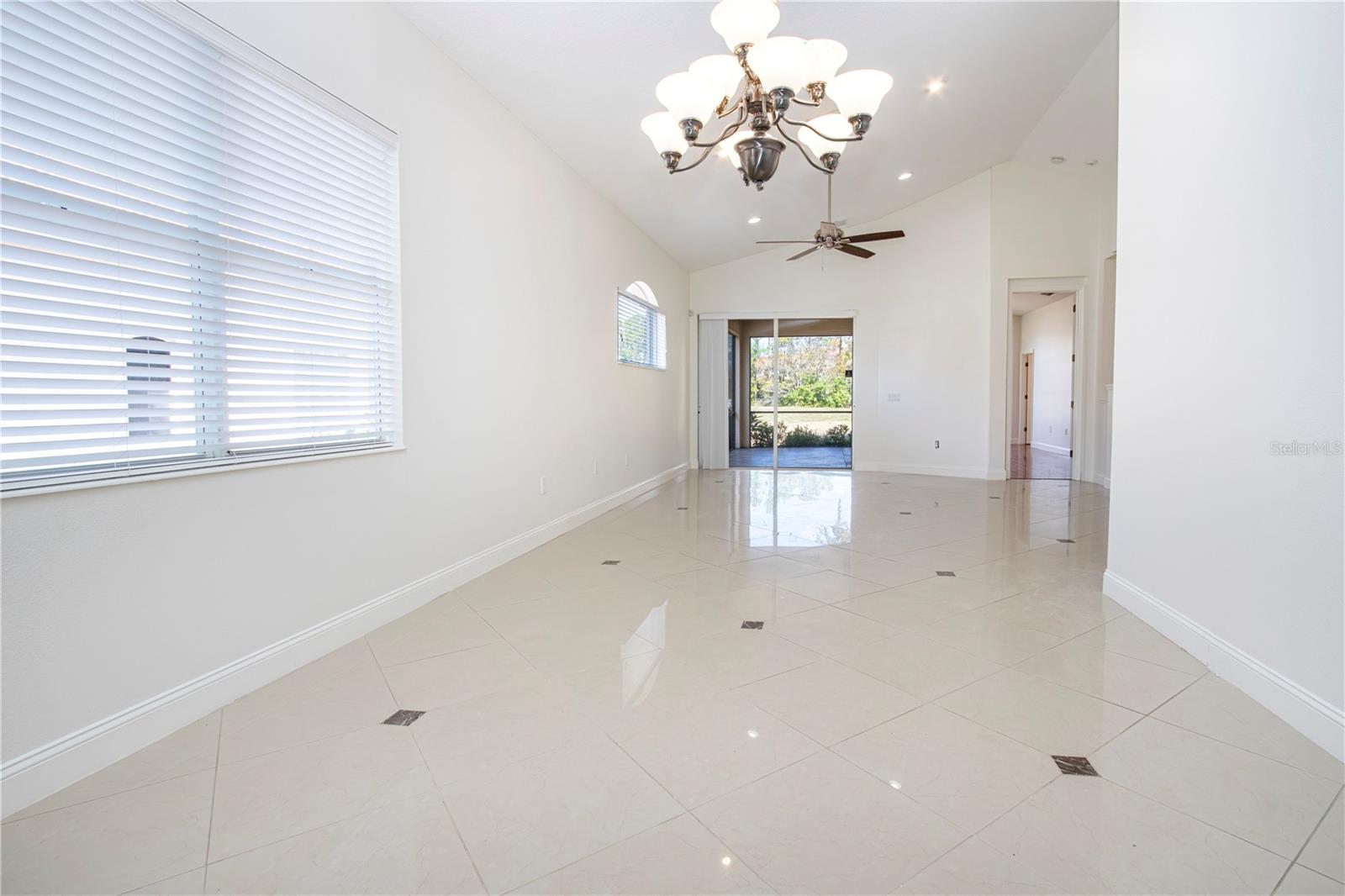 Image 13 of 79 For 7519 Birds Eye Terrace