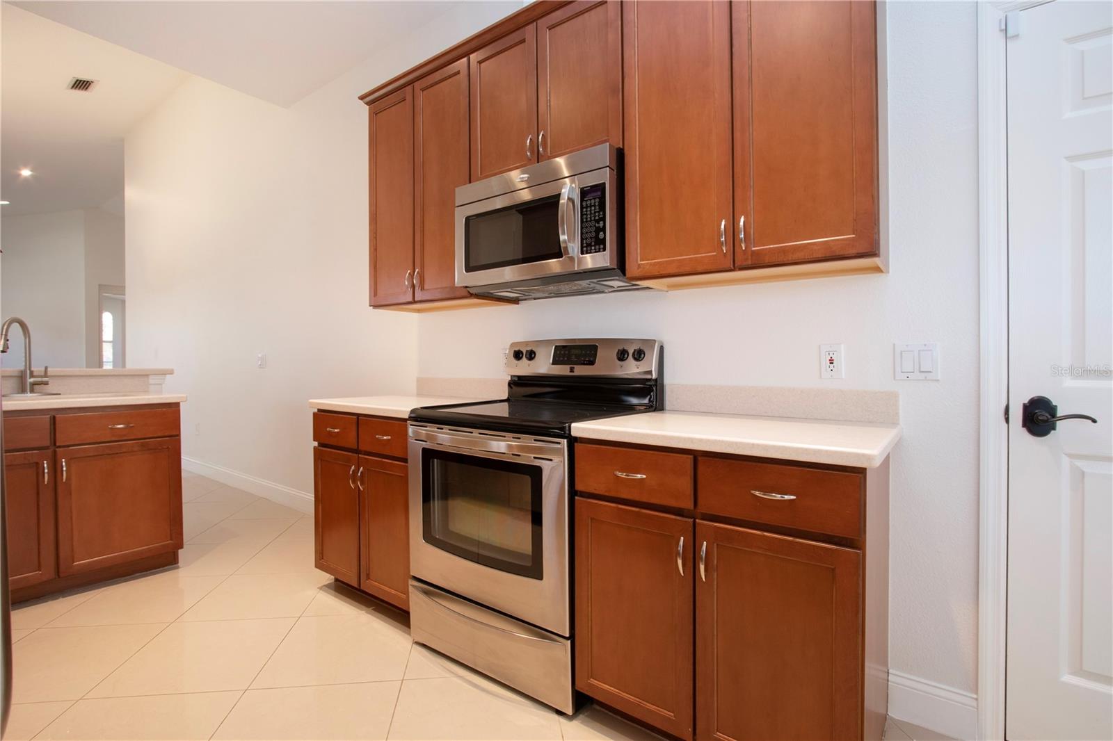 Image 34 of 79 For 7519 Birds Eye Terrace