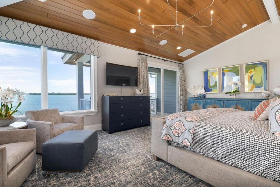 Listing photo id 45 for 110 10th Street S